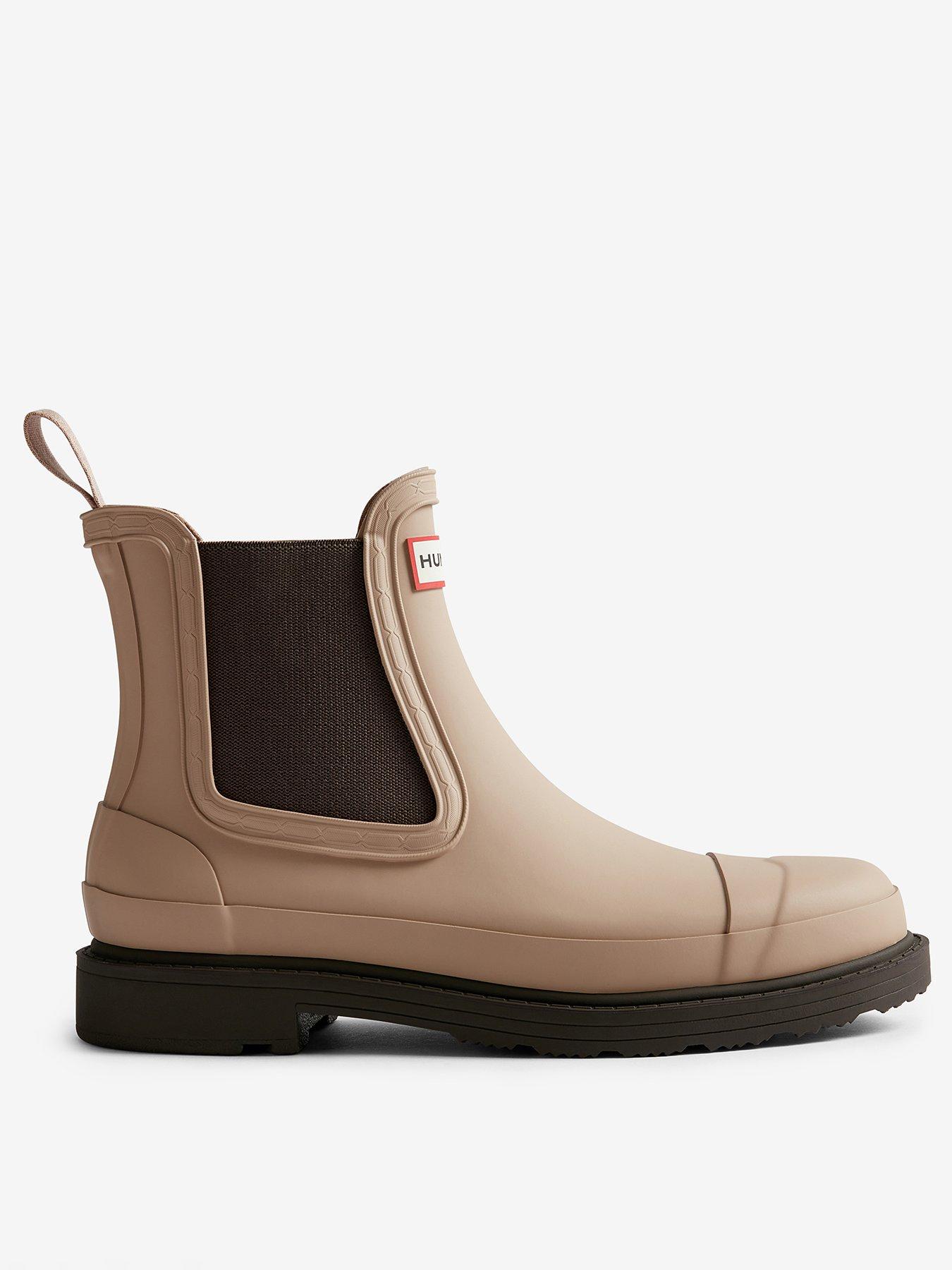 front image of hunter-chelsea-commando-boot-shore-chocolate-brown