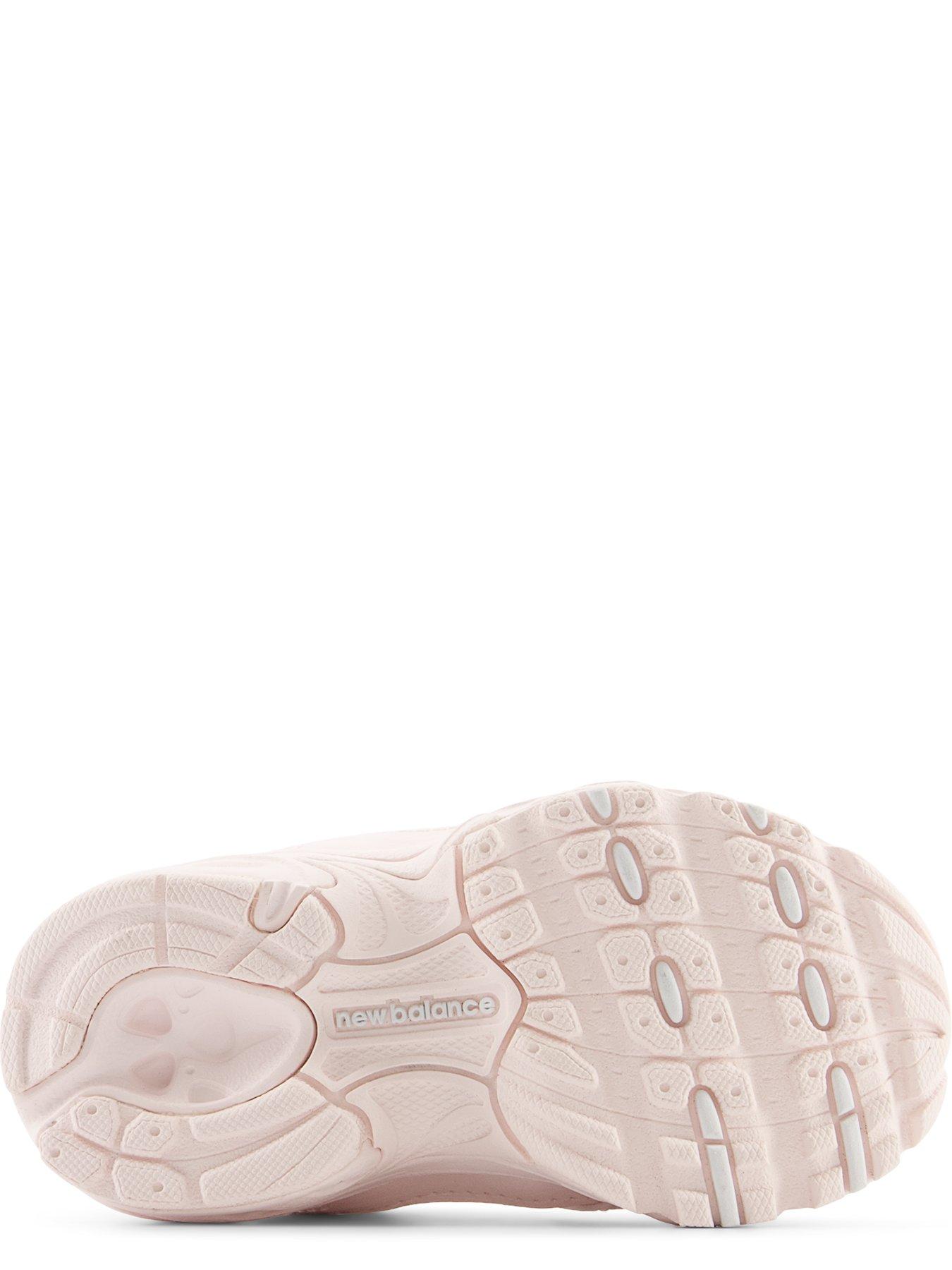  image of new-balance-infant-530-trainer-pink