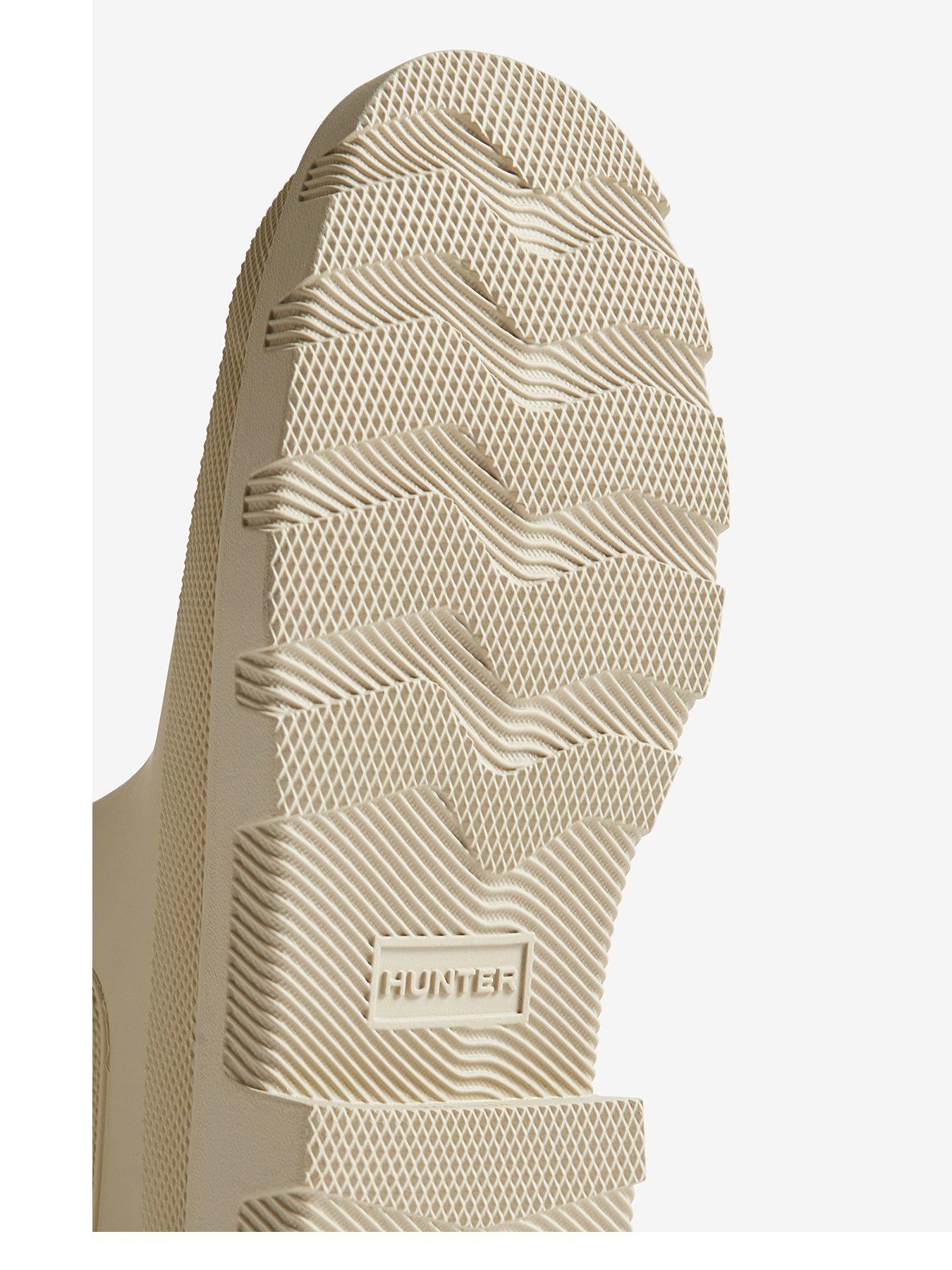  image of hunter-unisex-downpour-chelsea-beige