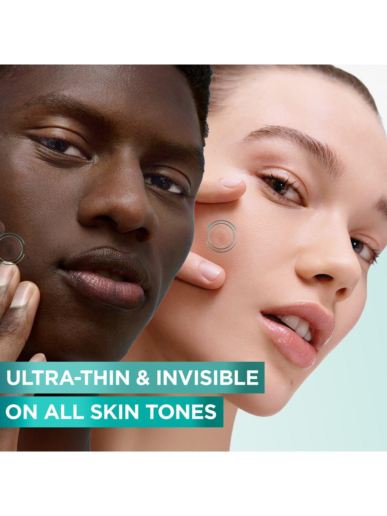 Image 3 of 7 of Garnier 8H Invisible Blemish Patches (44 Patches)