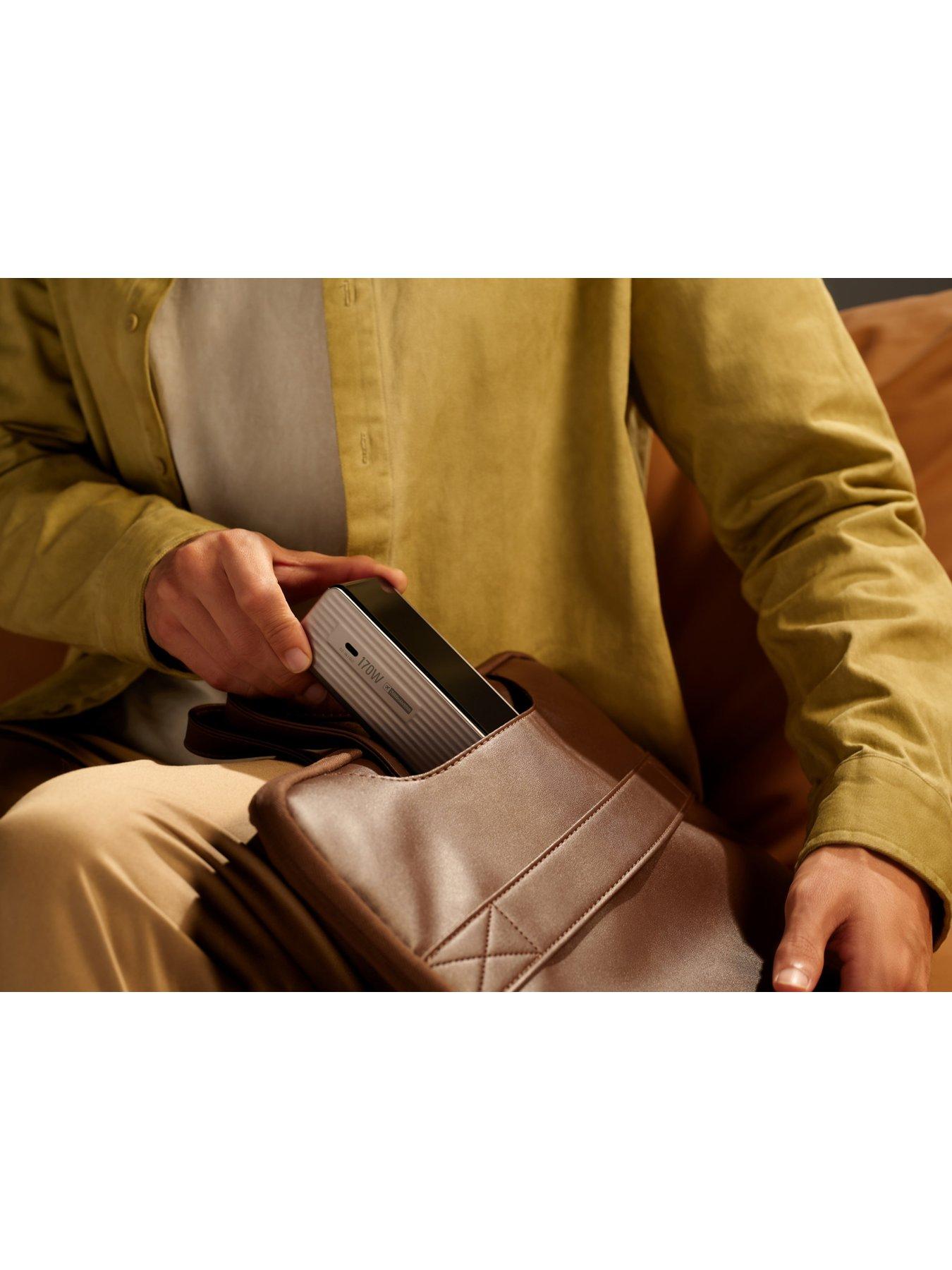 Image 3 of 6 of EcoFlow Rapid 25K power bank with built in cable &amp; 25000mAh capacity&nbsp;- Silver