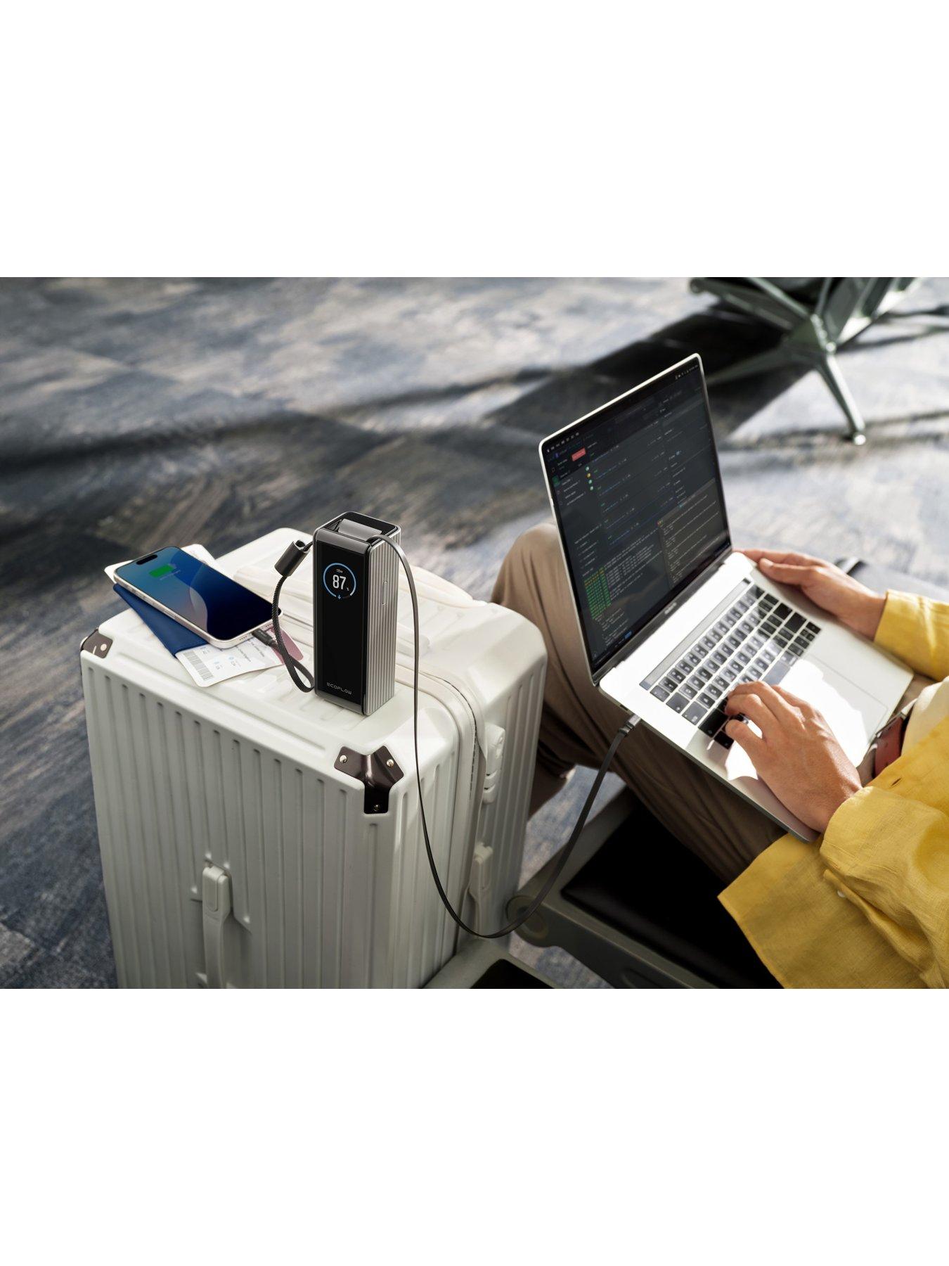 Image 5 of 6 of EcoFlow Rapid 25K power bank with built in cable &amp; 25000mAh capacity&nbsp;- Silver