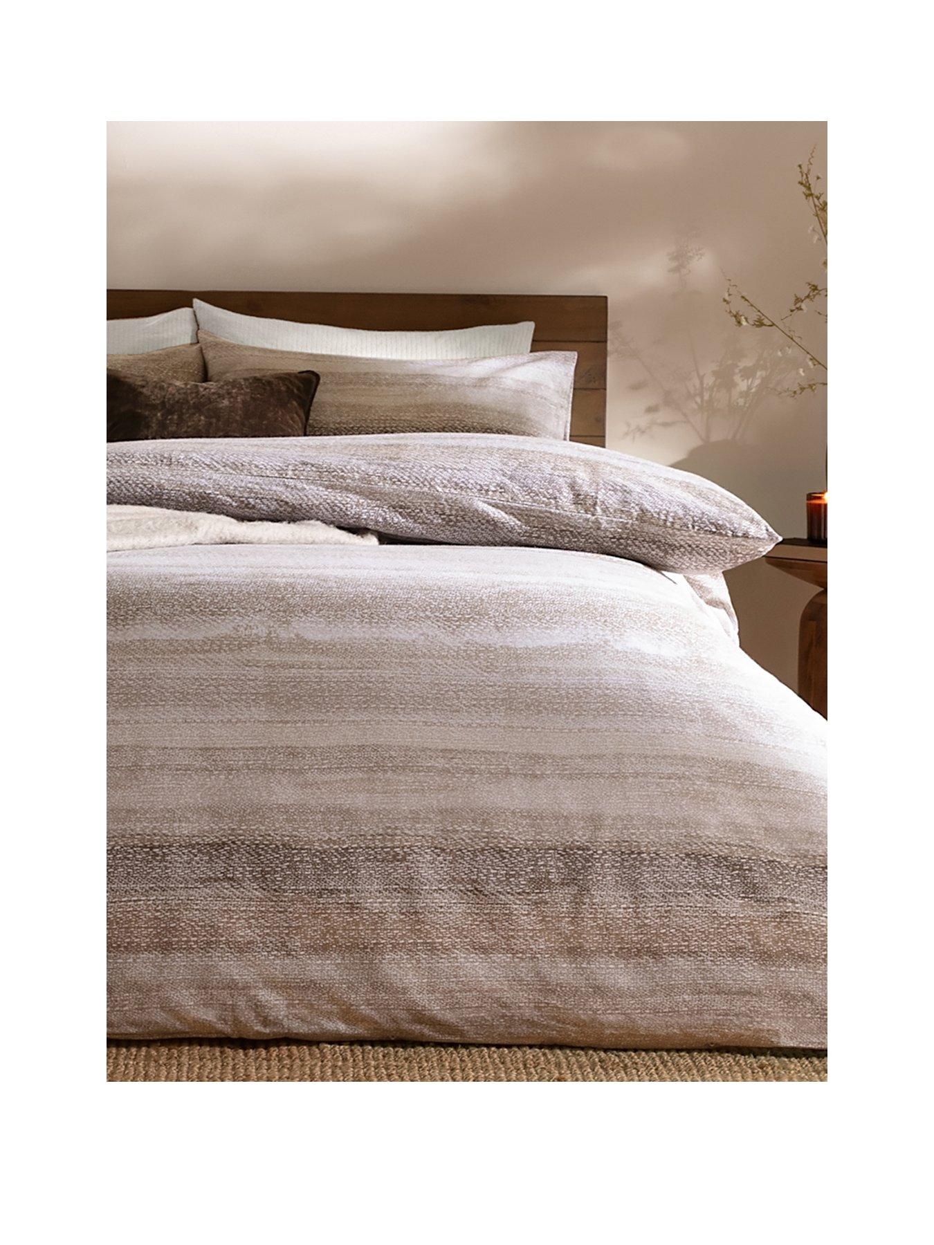 Image 2 of 5 of Yard Swift Super King Duvet Set Natural
