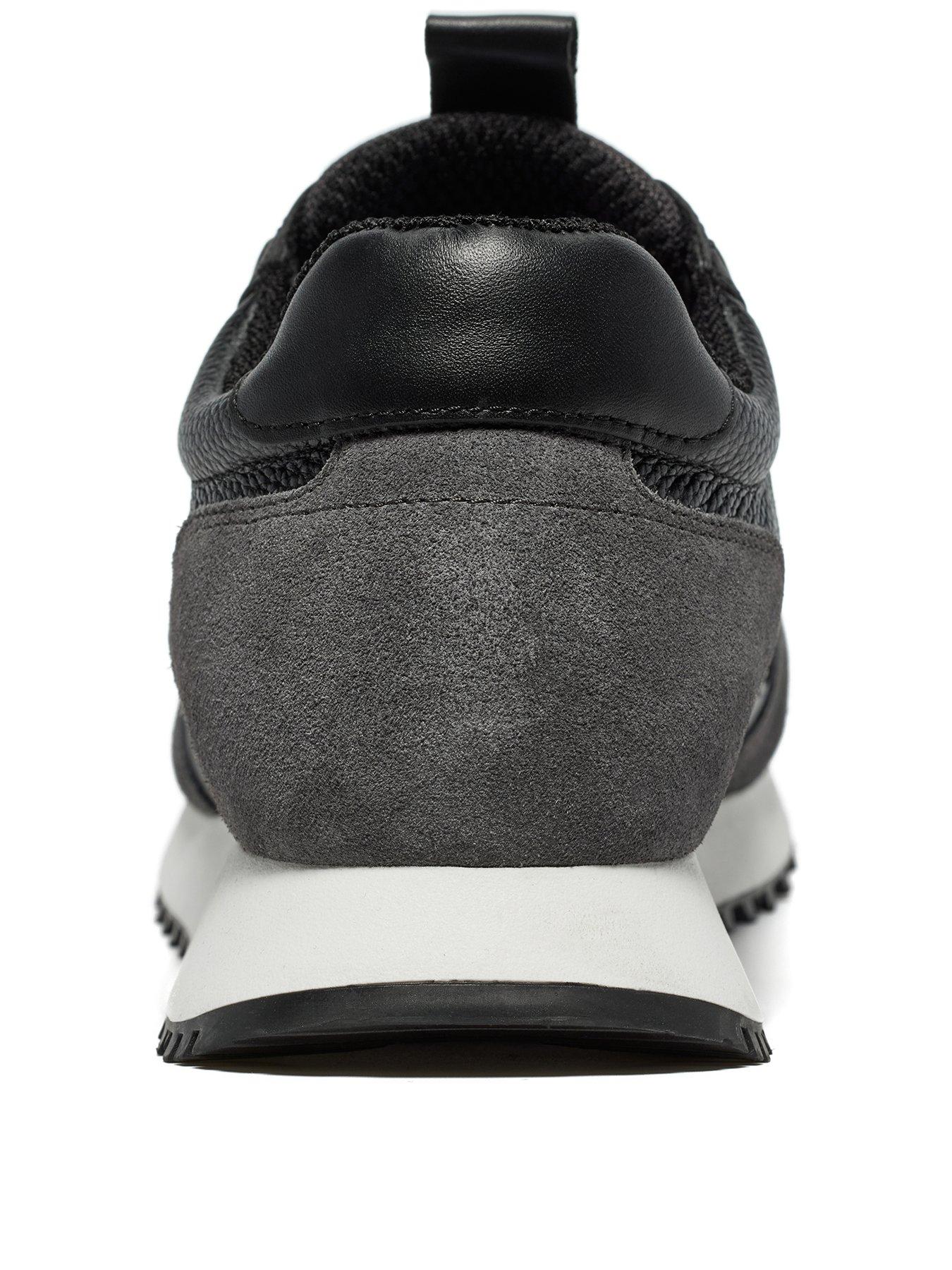 Image 3 of 4 of Valentino Mars Sneaker