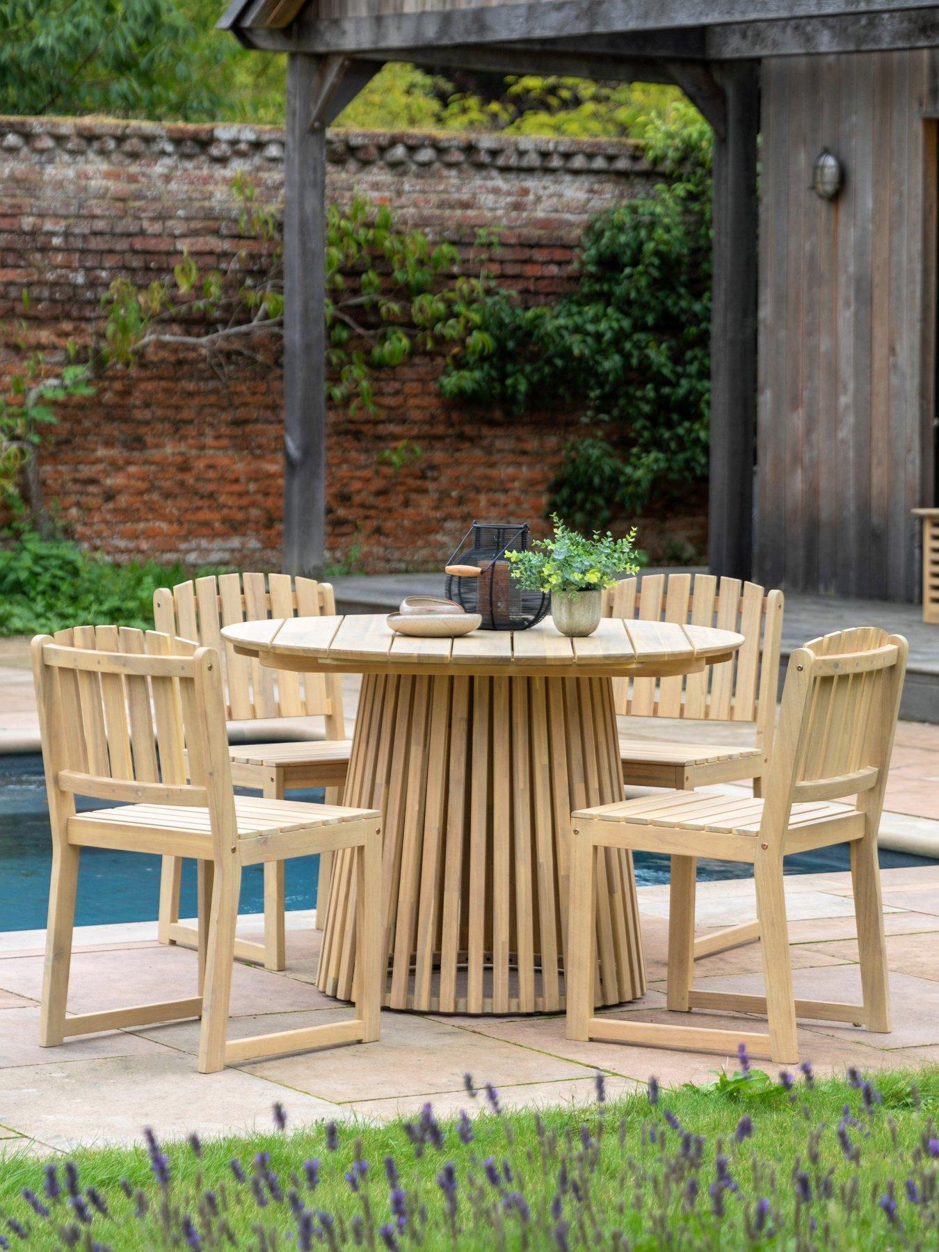 Image 1 of 4 of Gallery Direct Rialto Outdoor 4 Seater Dining Round Table