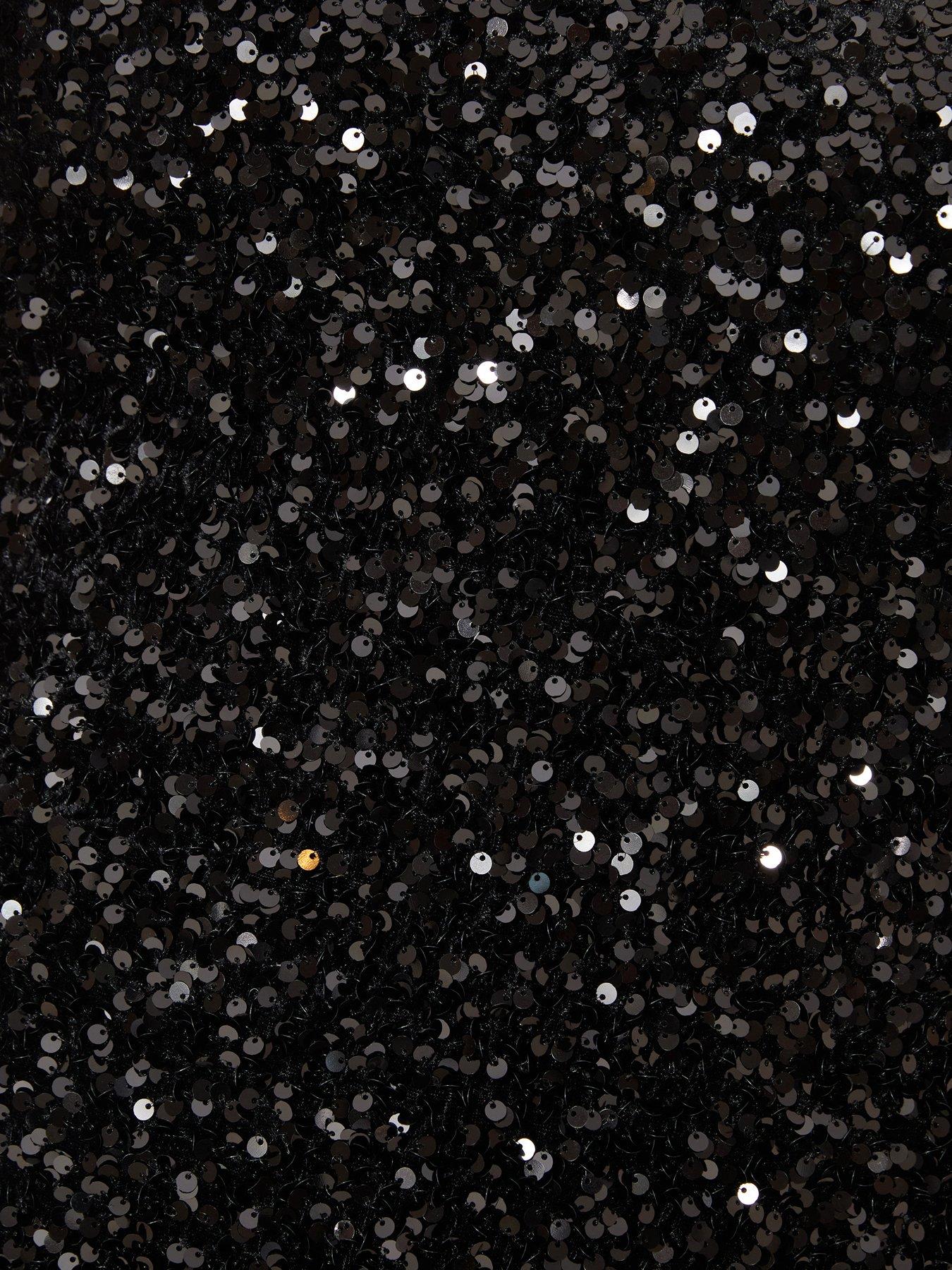 Image 6 of 6 of Quiz Curve Black Sequin Buckle Detail Midaxi Dress