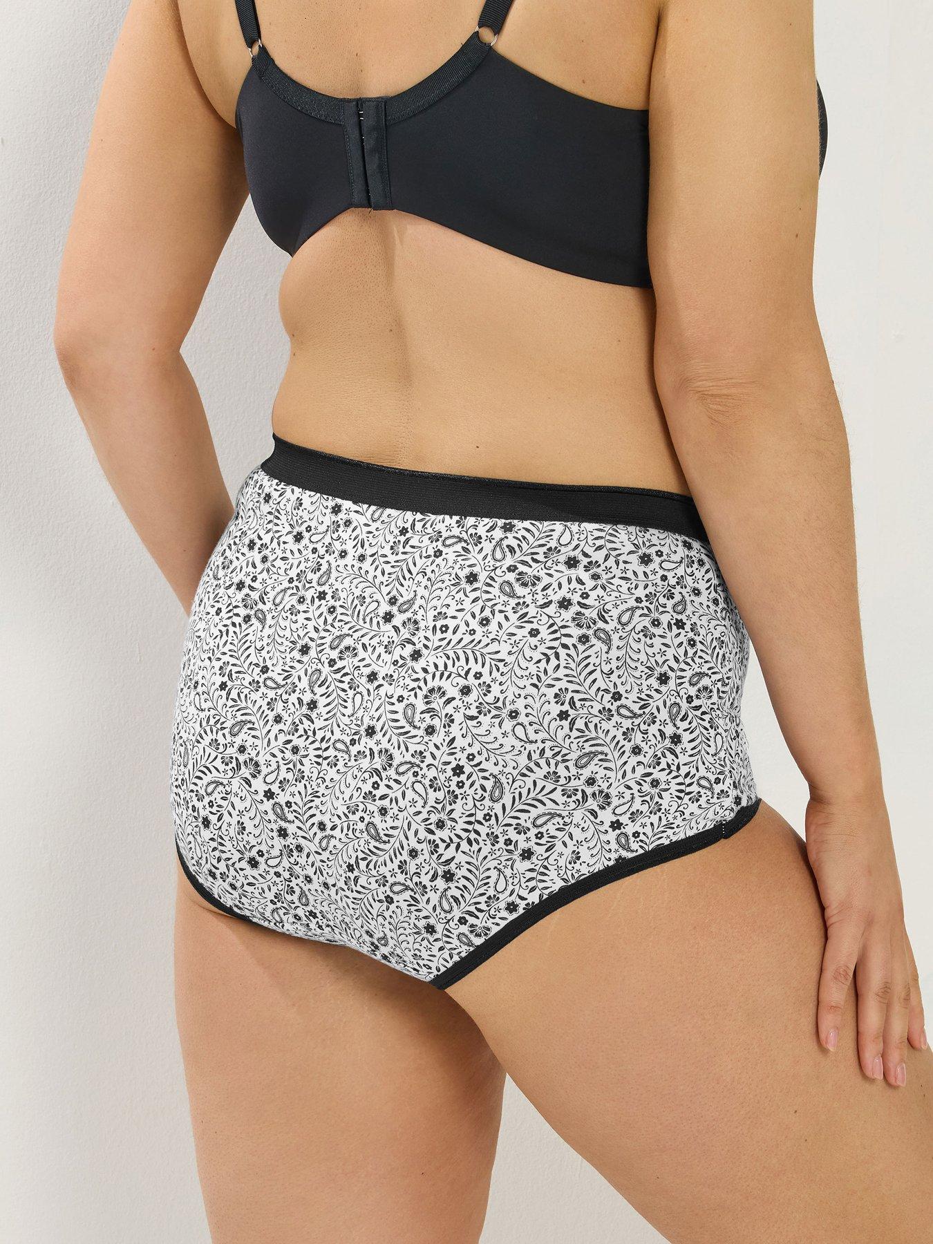 Image 2 of 5 of Yours Curve 5 Pack Full Briefs - Black