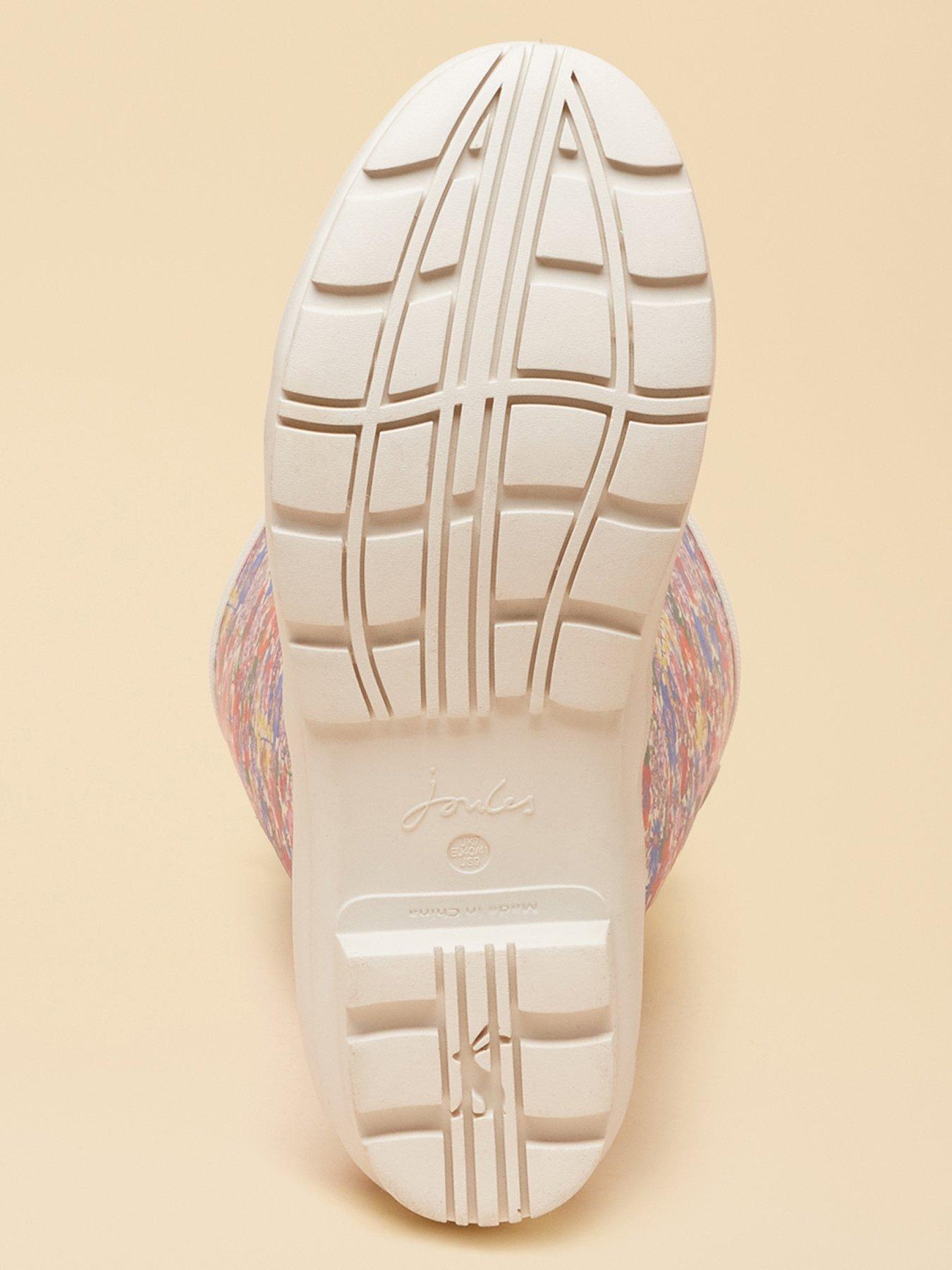 Image 5 of 7 of Joules Welly Print - White Ditsy