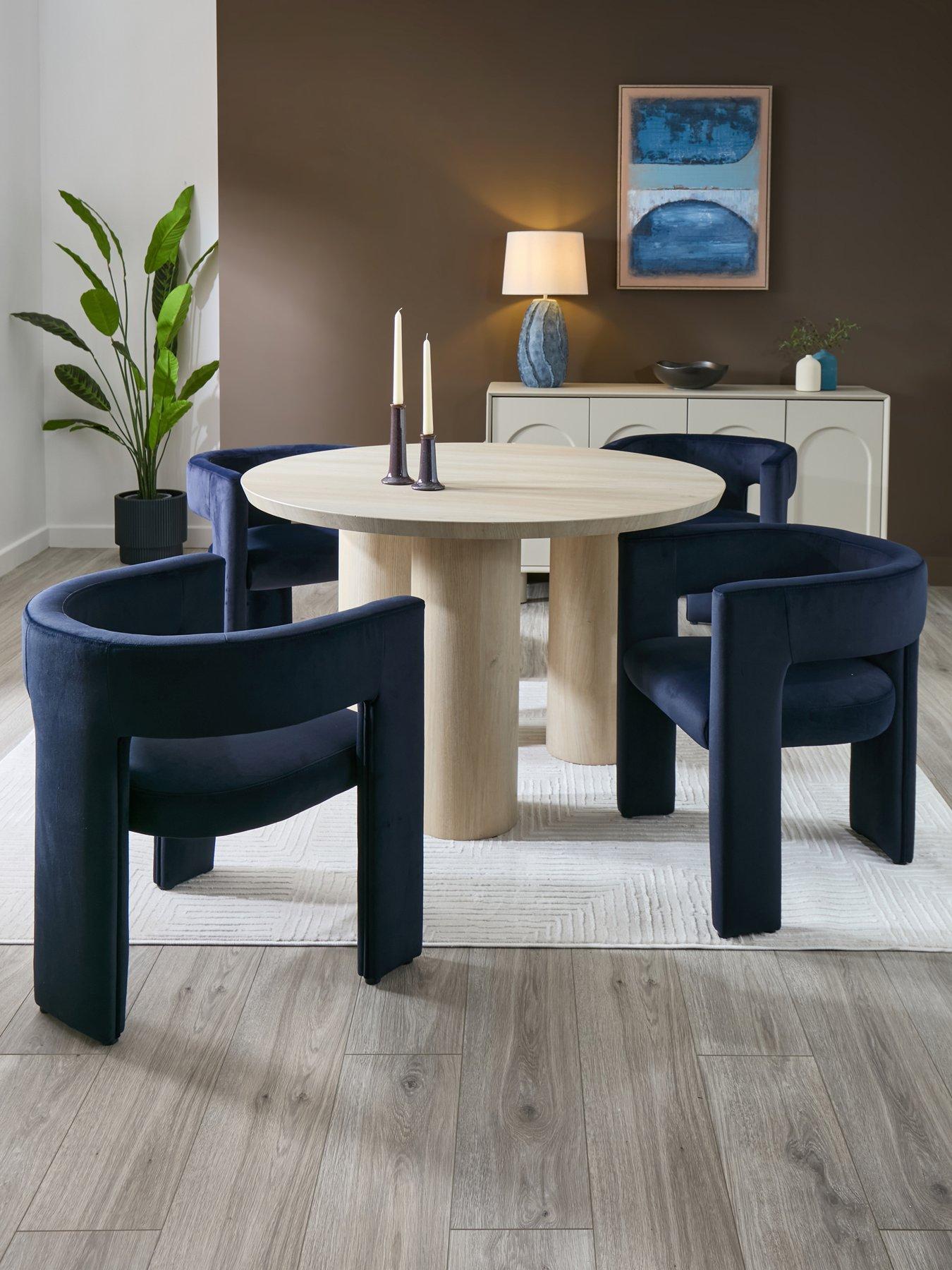 The Very Collection Arley 120 cm Round Dining Table + 4 Nell Dining Chairs - White Wash Oak/Navy