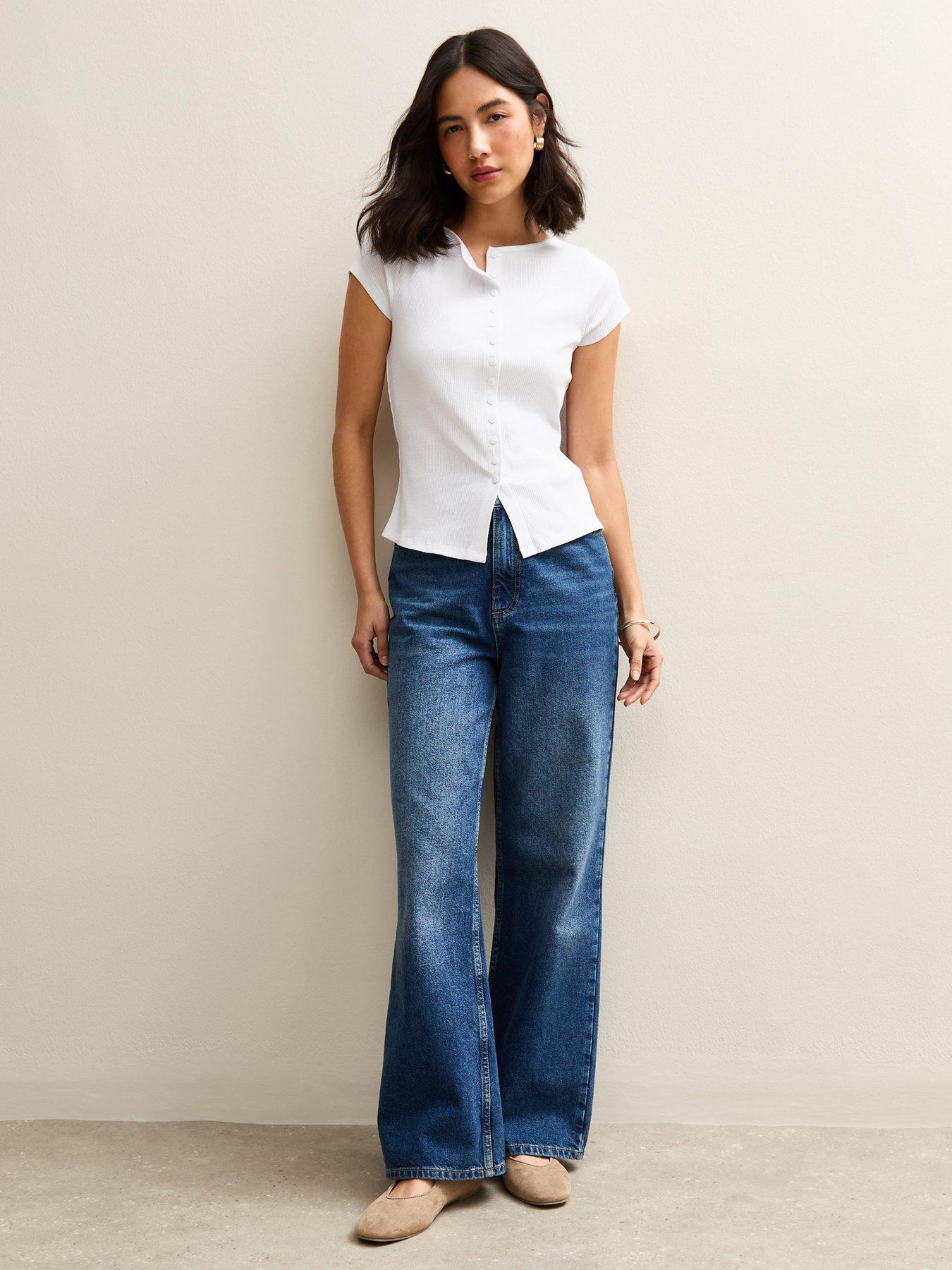 Image 3 of 5 of New Look Button Through T-Shirt - White