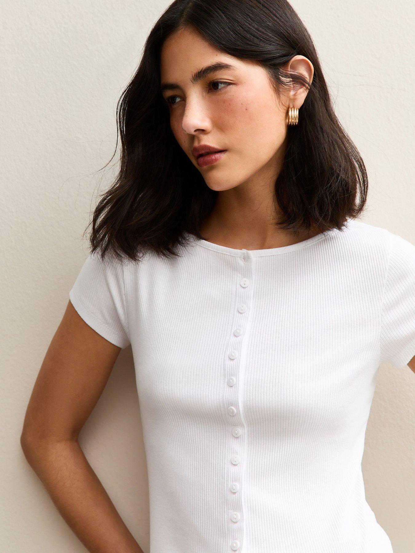 Image 4 of 5 of New Look Button Through T-Shirt - White