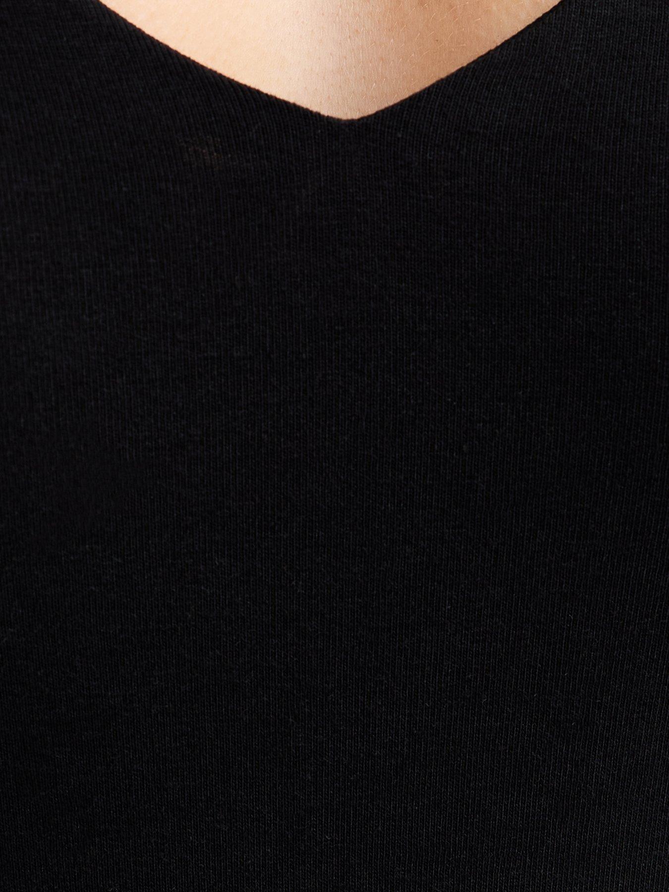 Image 5 of 5 of New Look V Neck Bodysuit - Black