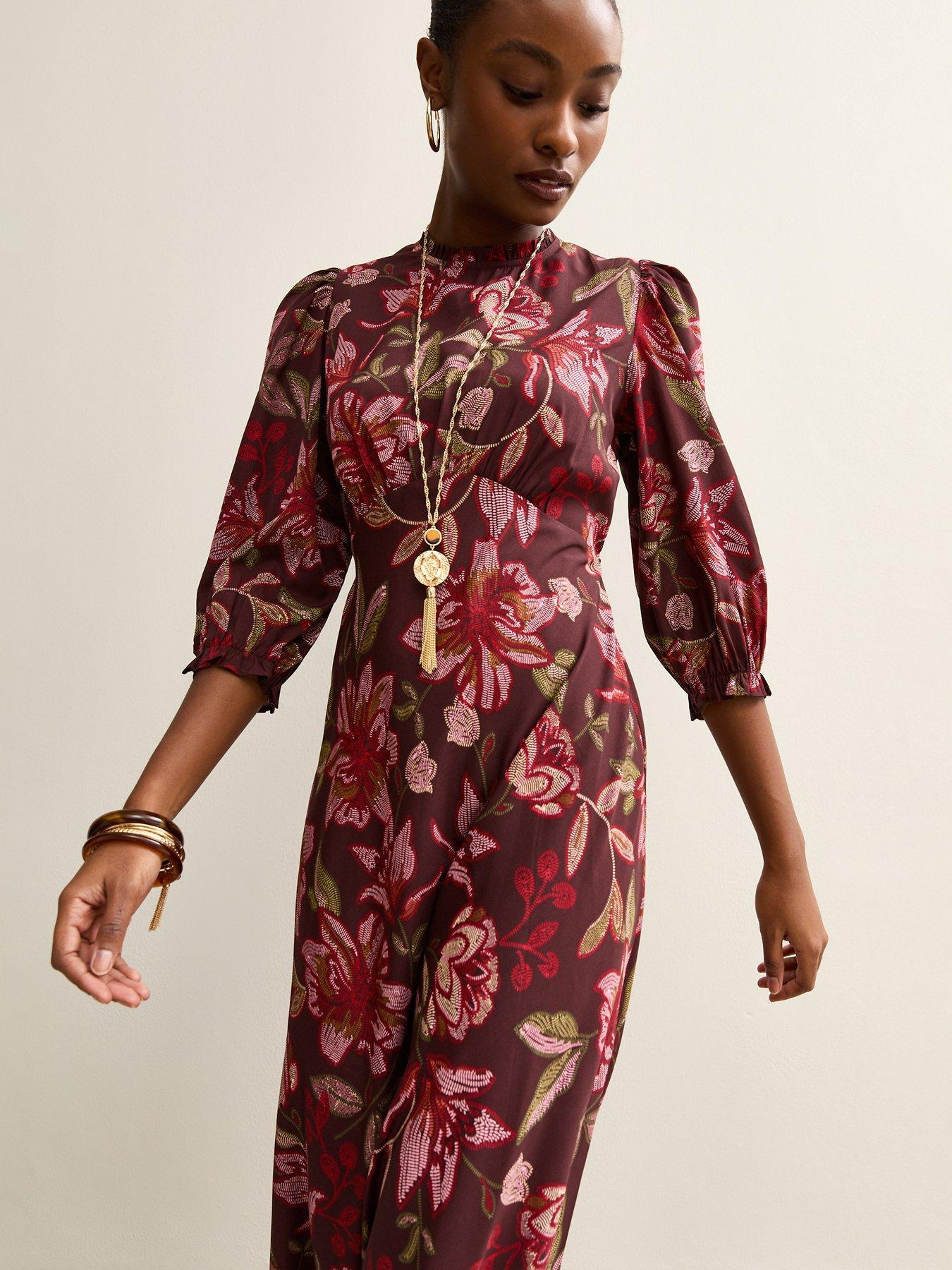 midi dress long sleeve new look Black Velvet Diamante Embellished Long Sleeve Wrap Midi Dress