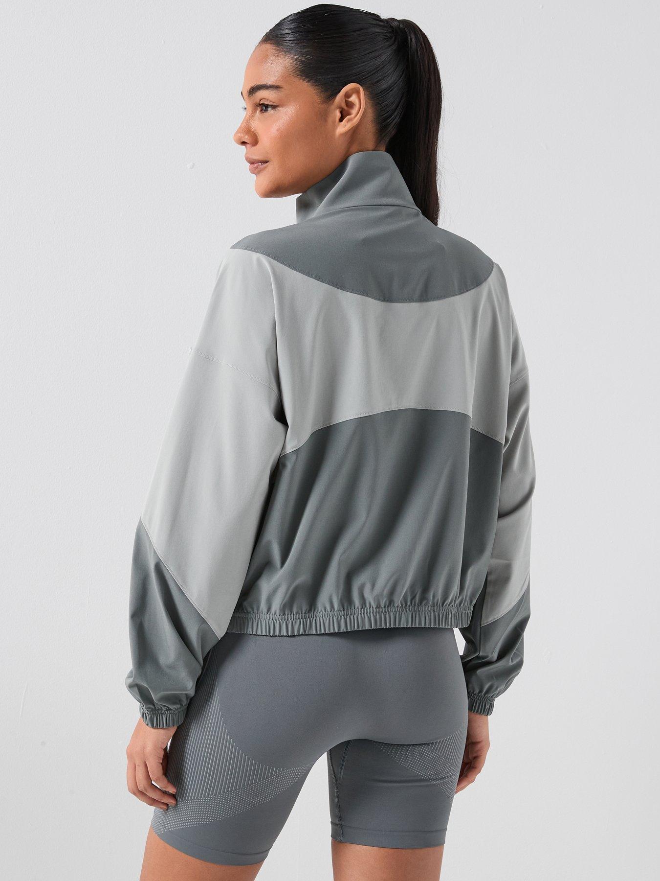 stillFront image of under-armour-womens-rival-woven-jacket-grey