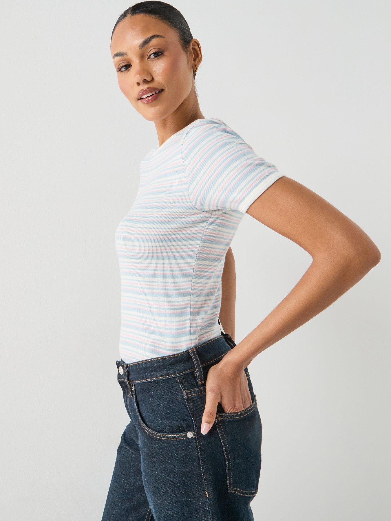 Image 5 of 5 of JDY Jdylada S/s Top Jrs