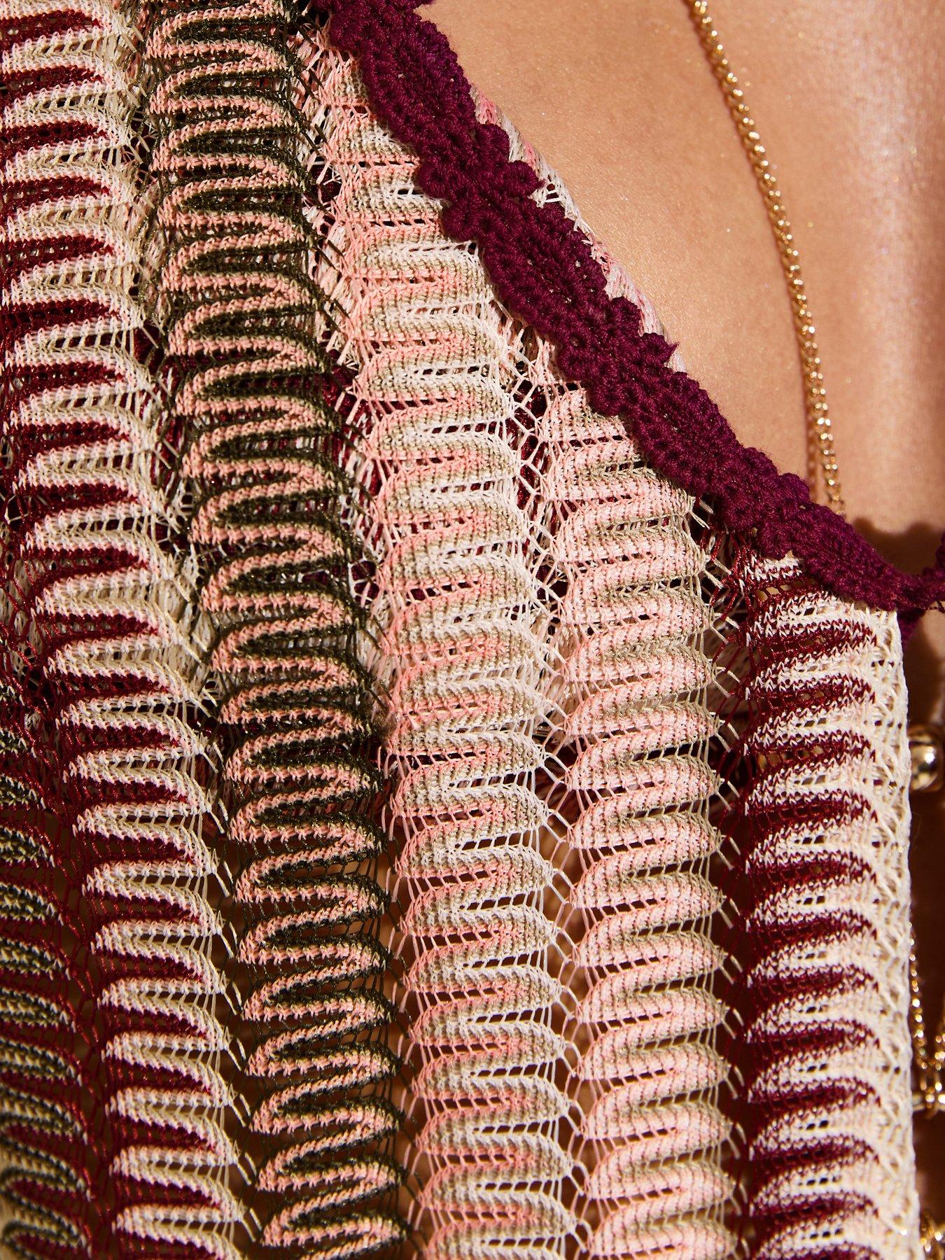 Image 6 of 6 of New Look Crochet Patterned Beach Top - Pink