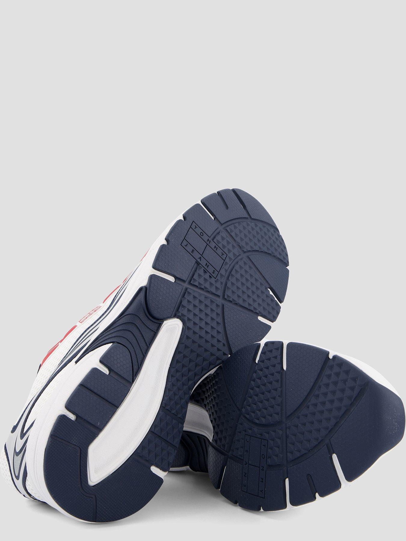 Image 4 of 7 of Tommy Jeans Archive '25 Trainers - White