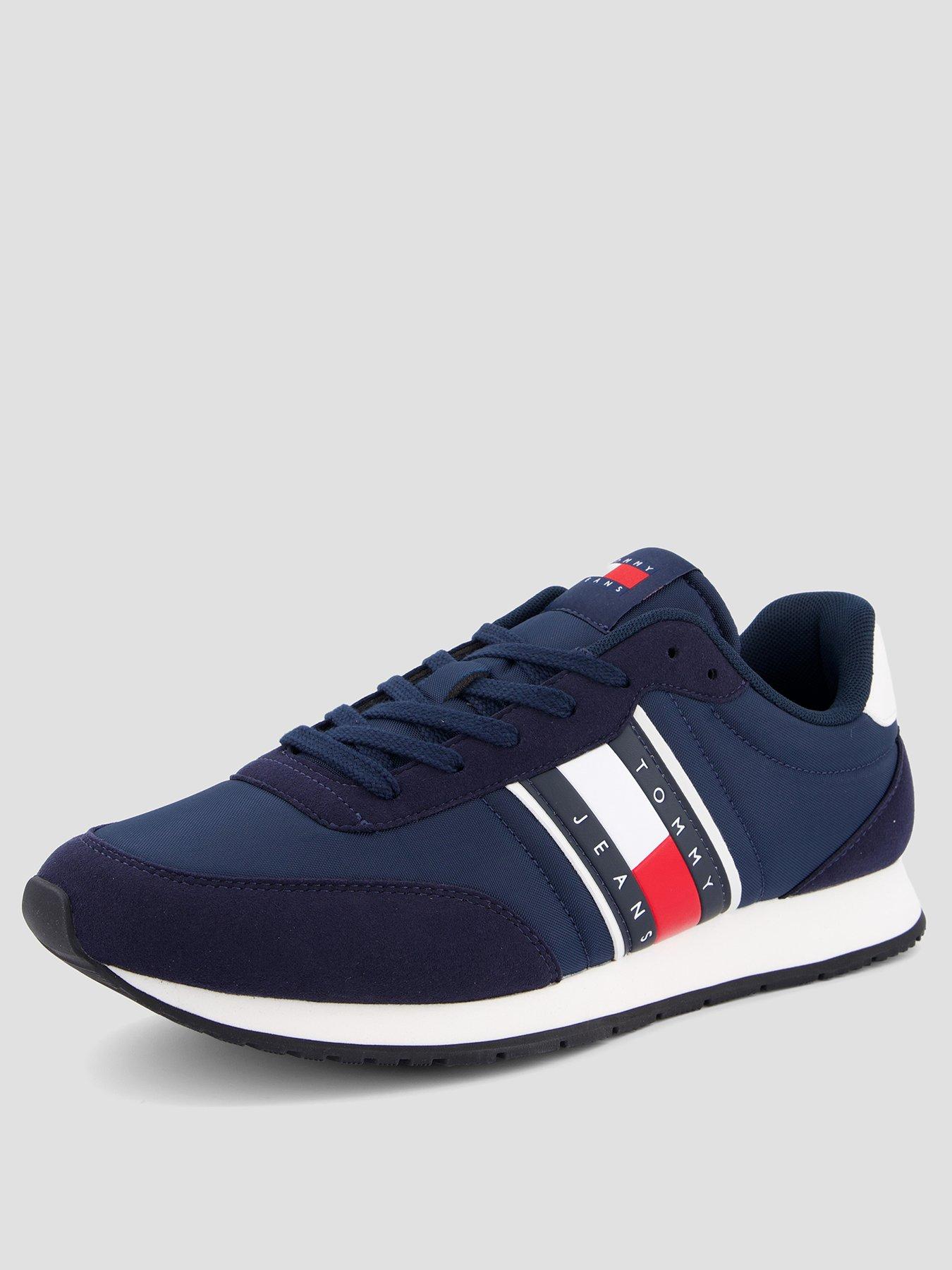 Image 2 of 7 of Tommy Jeans Classic Runner Trainers - Navy