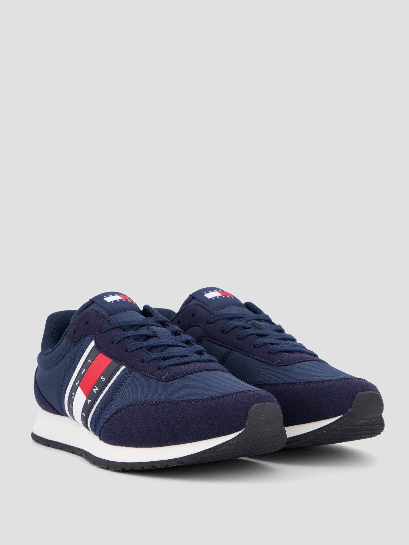 Image 6 of 7 of Tommy Jeans Classic Runner Trainers - Navy