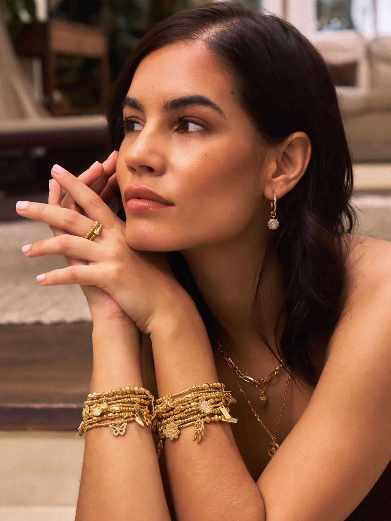  image of chlobo-gold-new-beginnings-bracelet