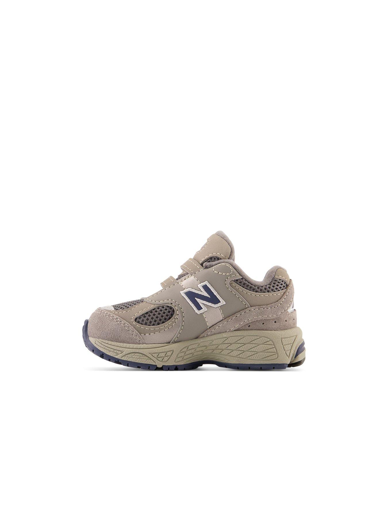  image of new-balance-infant-2002-trainer-grey