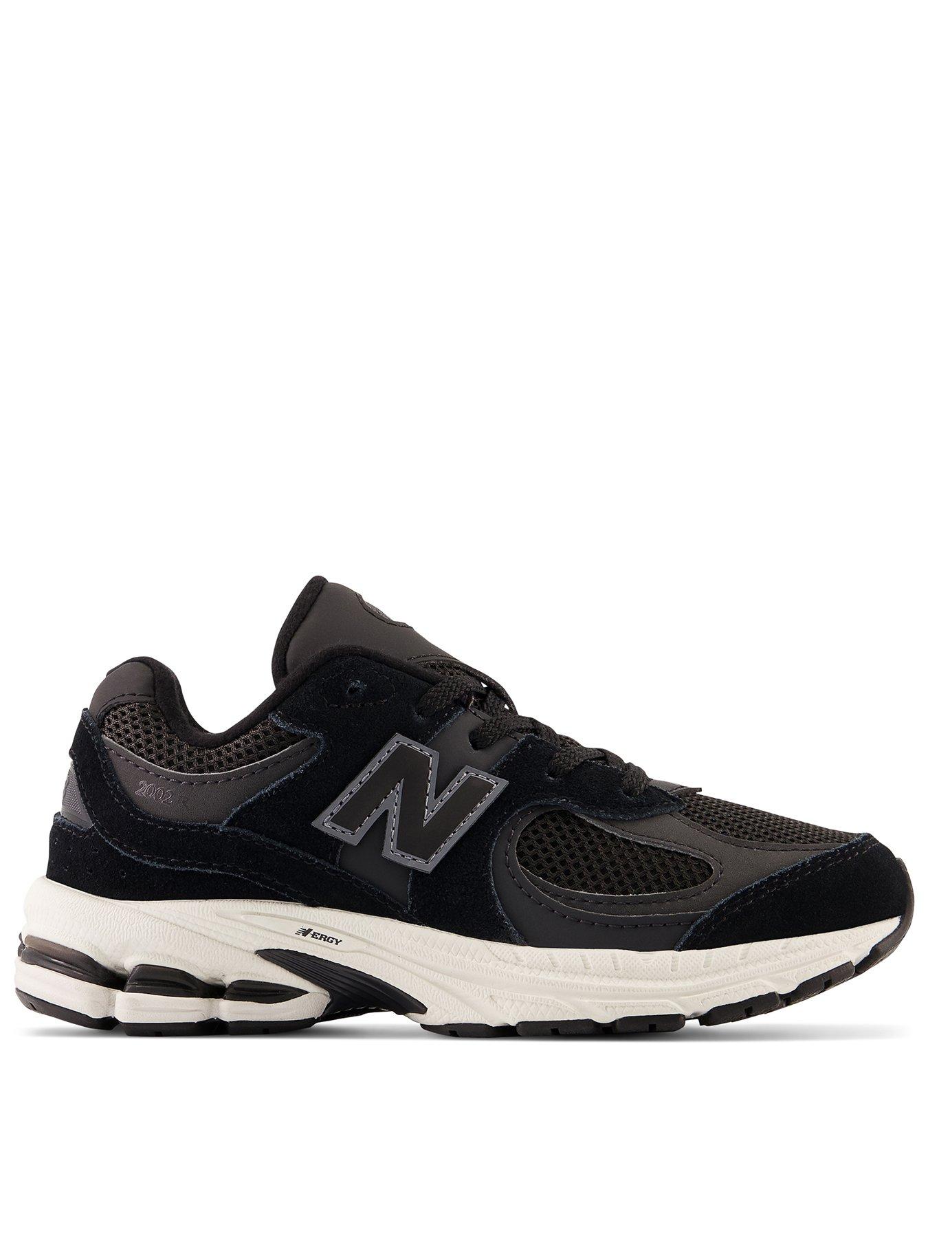  image of new-balance-kids-2002-trainer-black