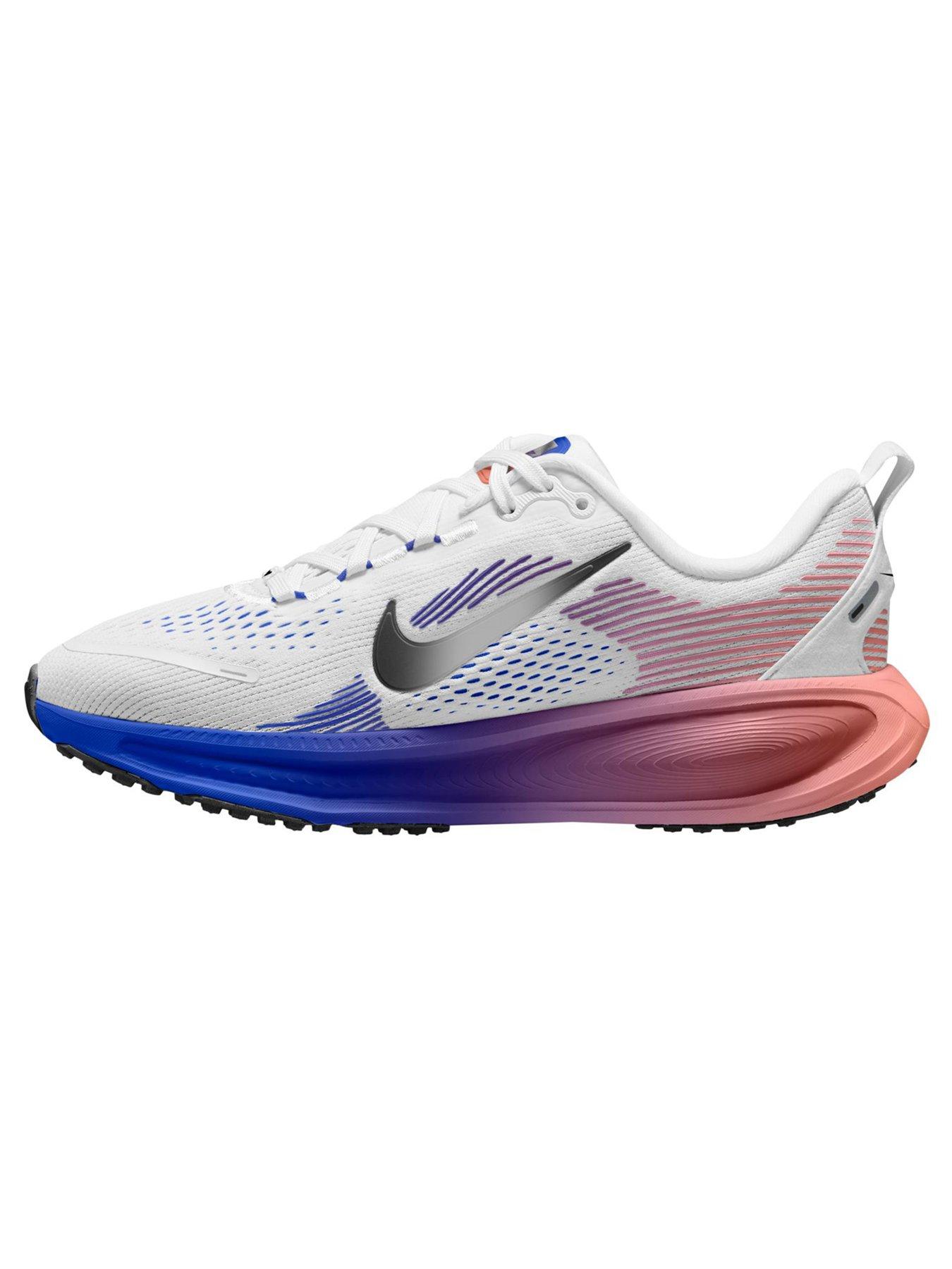 Image 4 of 4 of Nike Junior Running Vomero 18 Trainers - White