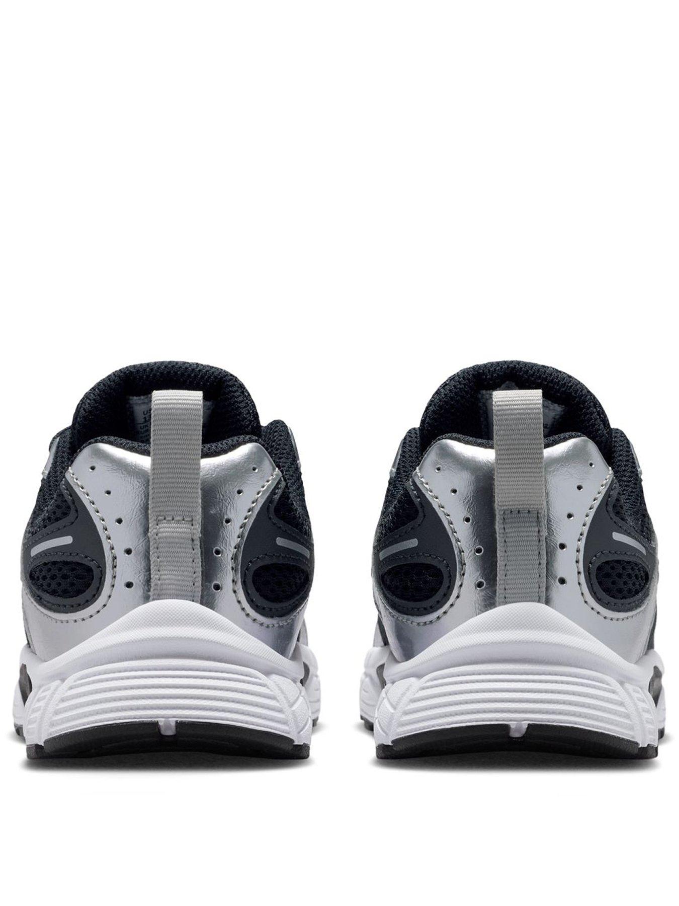 Image 3 of 7 of Nike Unisex V5 RNR Roomy Fit Mesh Sports Trainers - Black