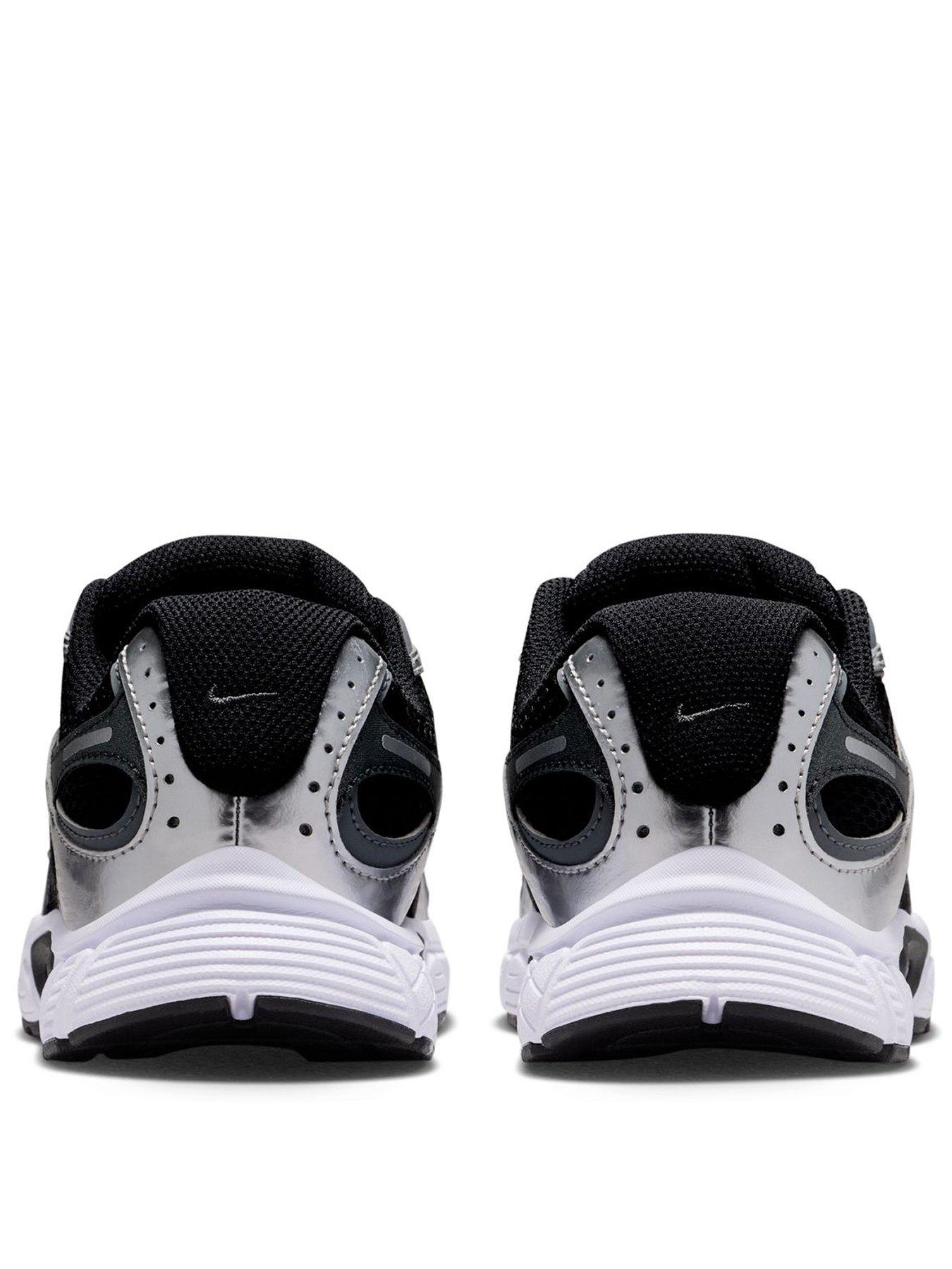 Image 3 of 7 of Nike Unisex V5 RNR Mesh Overlay Sports Trainers - Black