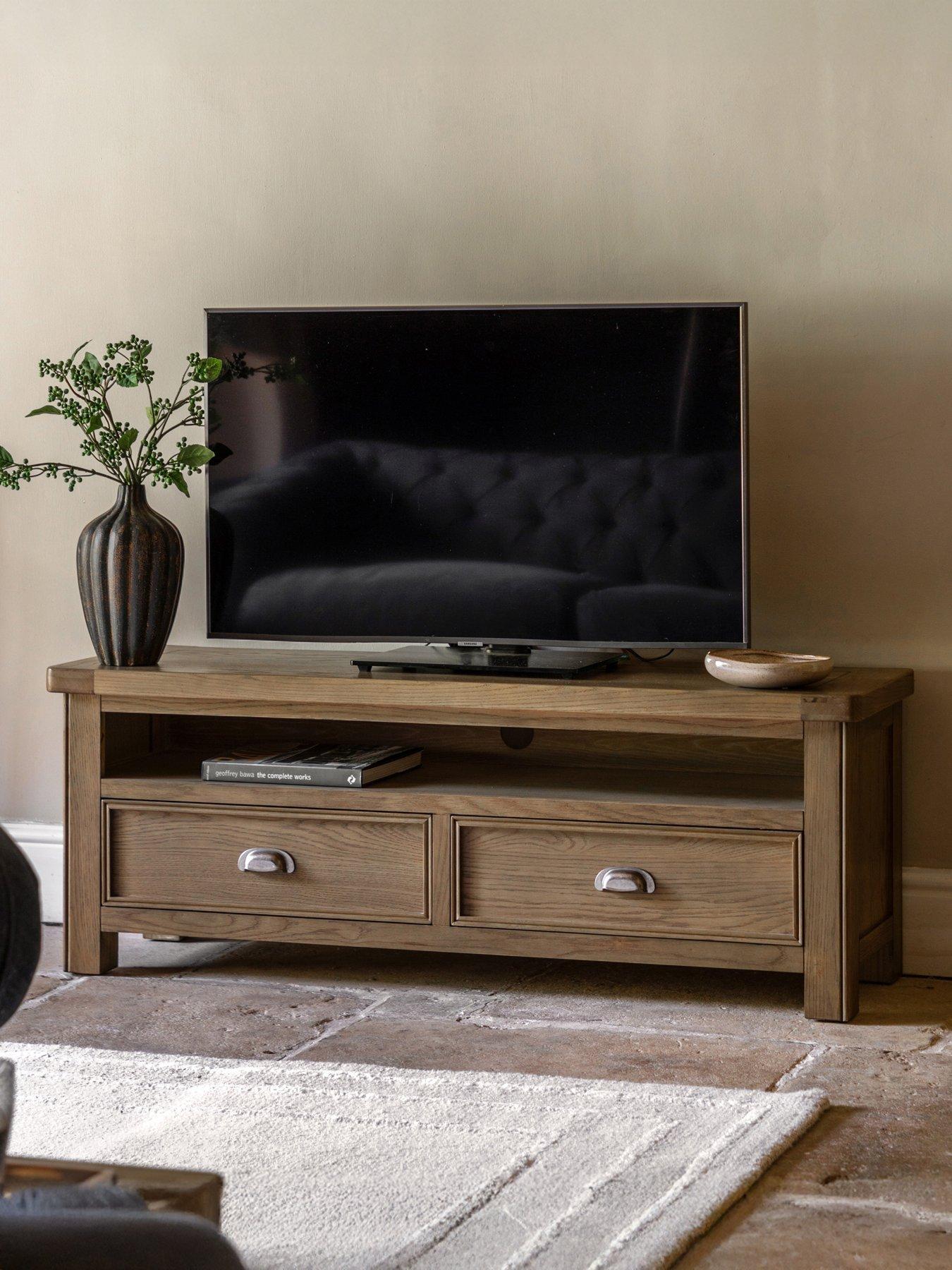 front image of gallery-hardwick-media-unit