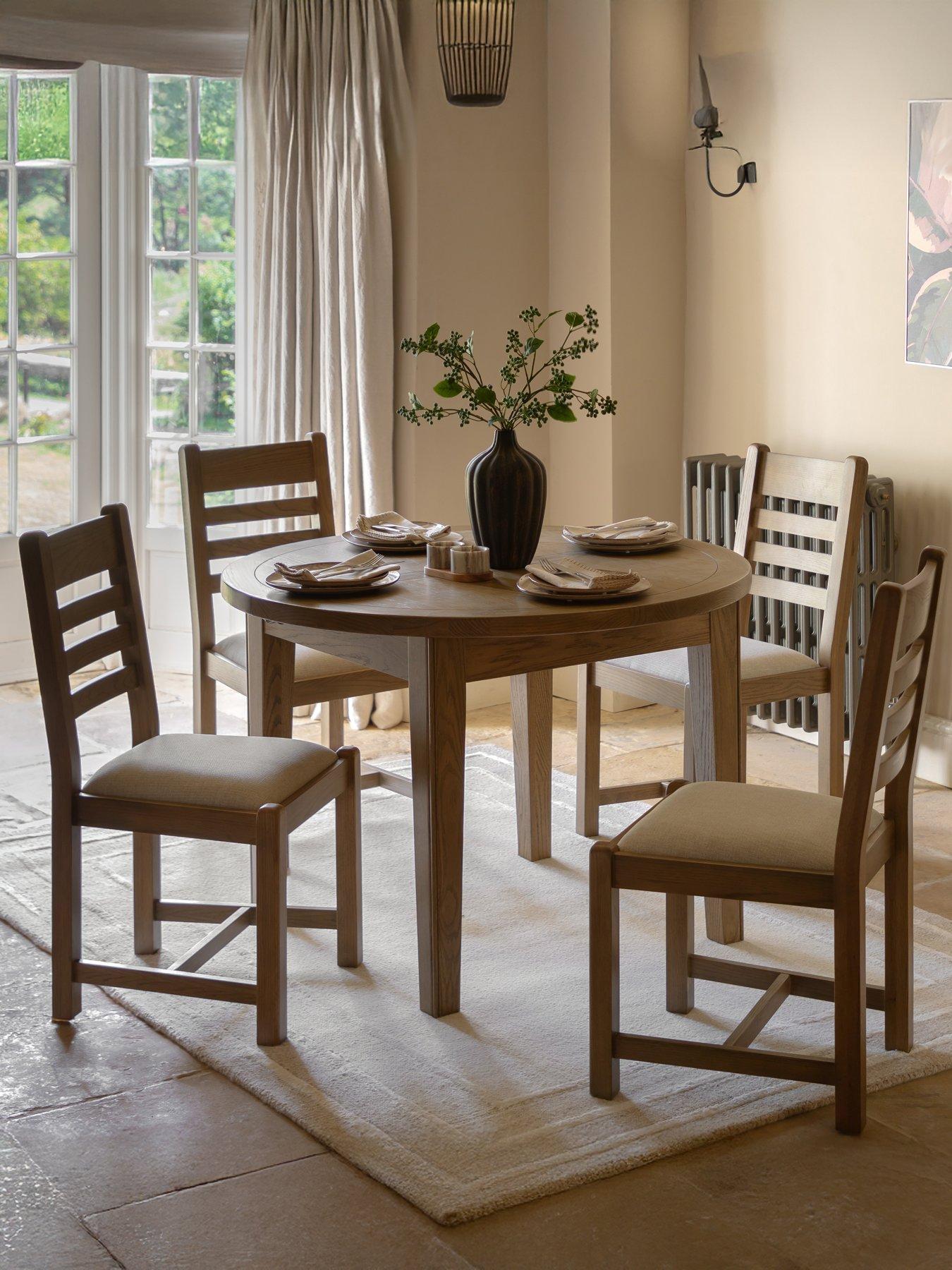 Gallery Direct Hardwick Round Extending Dining Table