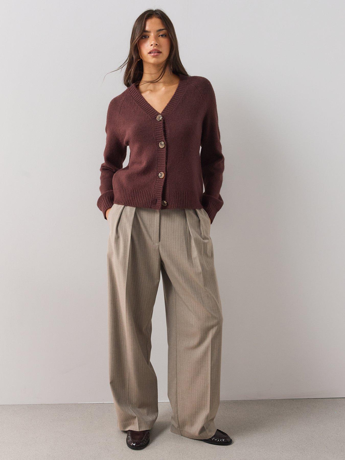 Image 3 of 6 of The Very Collection Style Yarn V Neck Cardigan With Wool - Burgundy