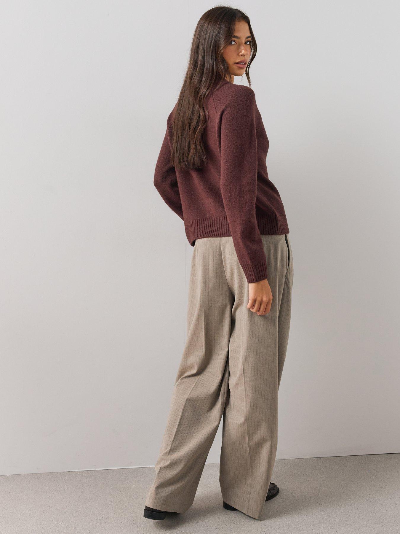 Image 6 of 6 of The Very Collection Style Yarn V Neck Cardigan With Wool - Burgundy