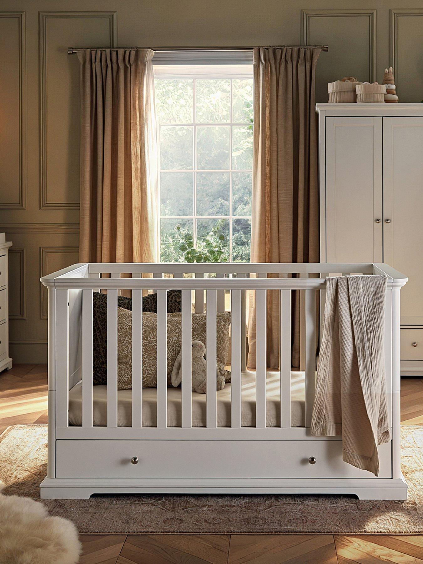 CuddleCo Beaumont Cot Bed - White