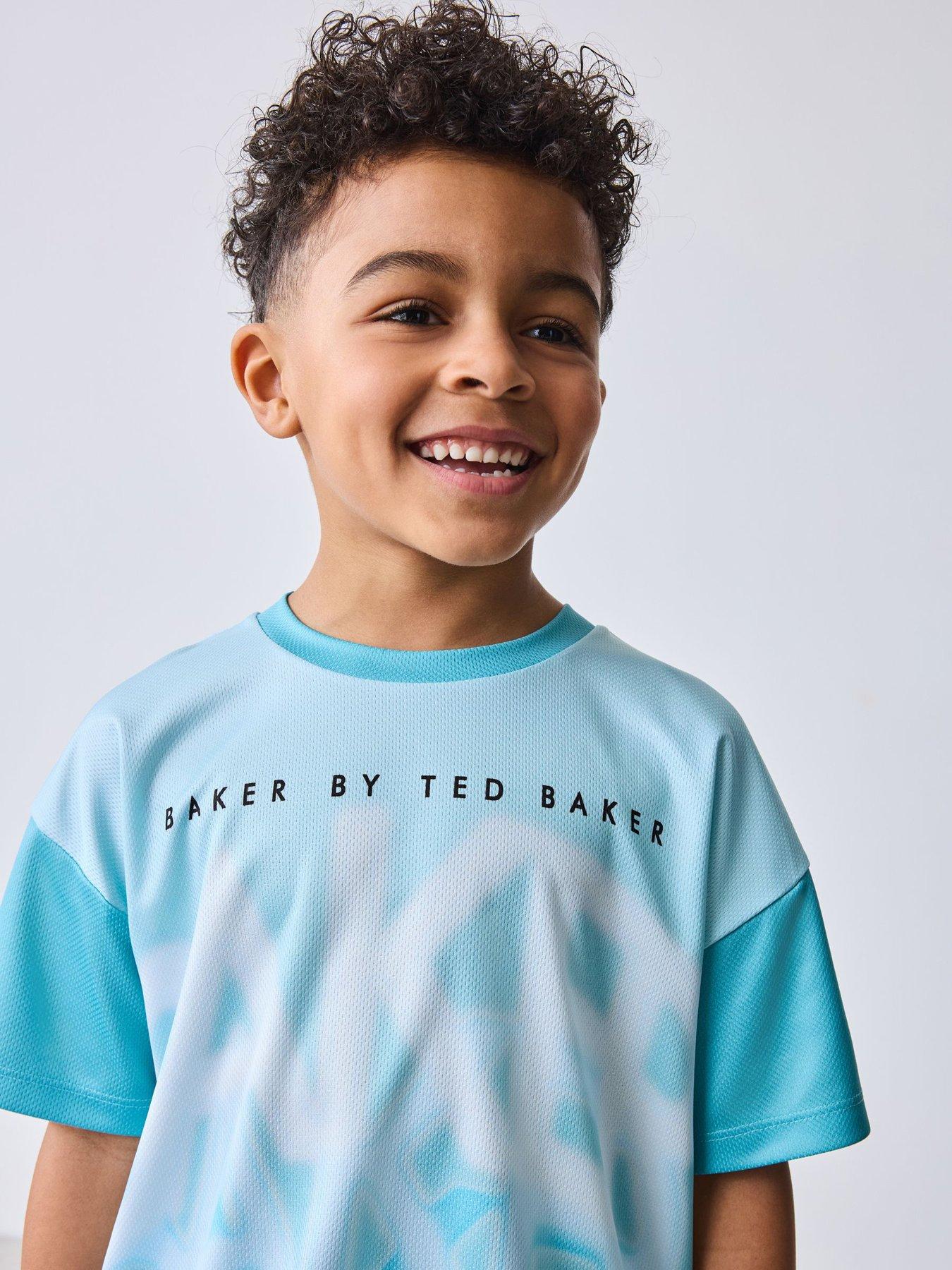 Image 3 of 7 of Ted Baker Boys Ombre Logo T-Shirt &amp; Shorts Set - Blue
