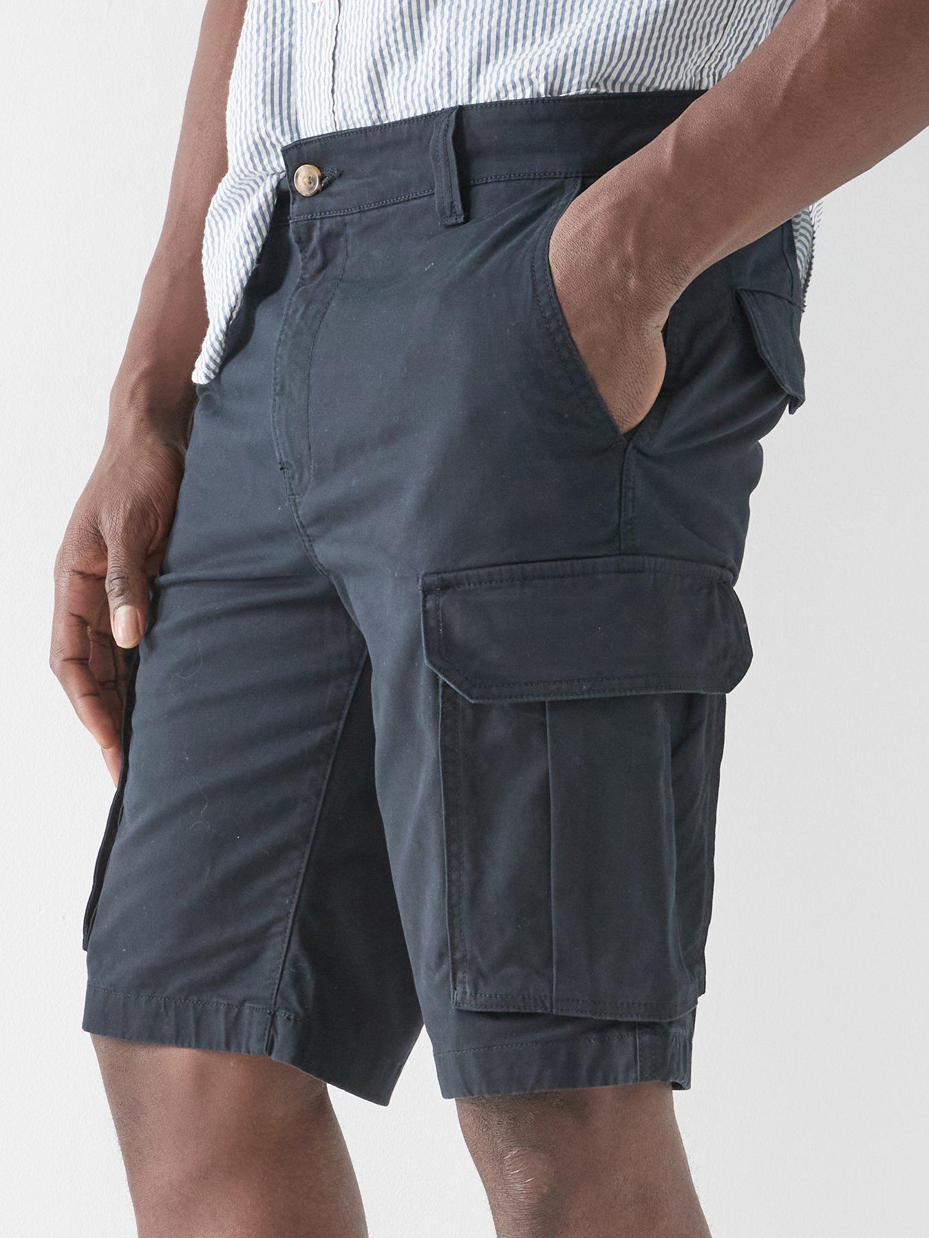 Image 4 of 4 of GANT Gant Regular Classic Cargo Shorts - Black