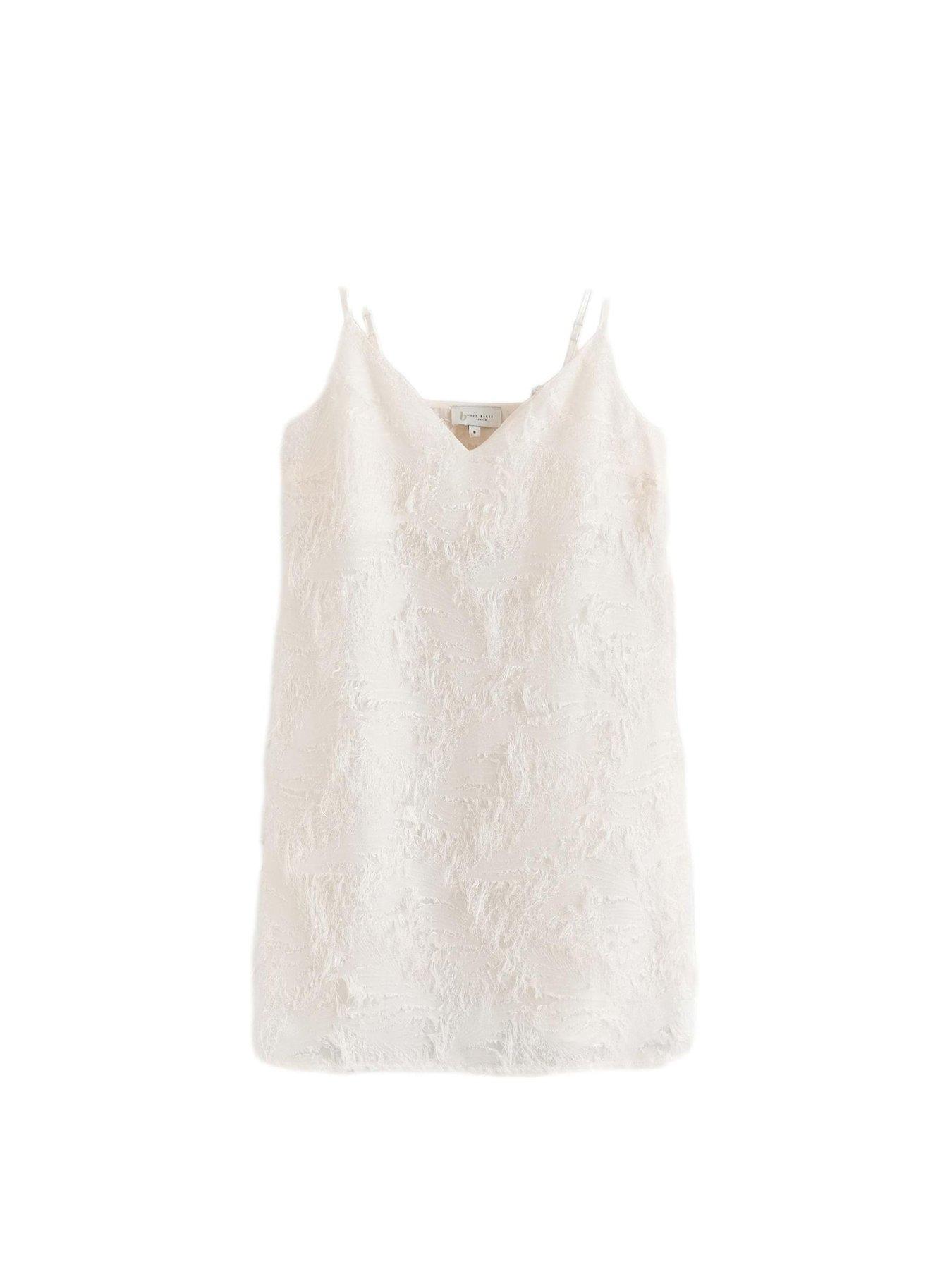 Image 6 of 7 of B By Ted Baker Feather Slip - Ivory White