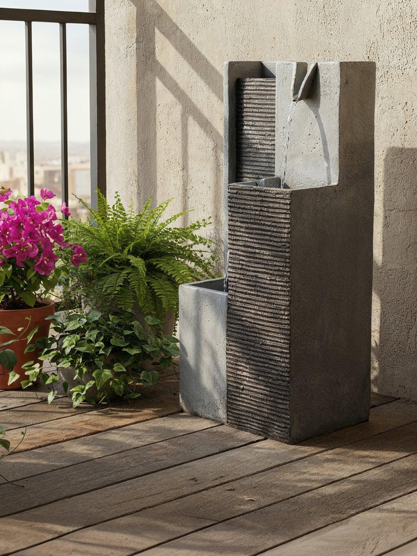Image 1 of 7 of Streetwize Trickle Solar Powered Water Fountain