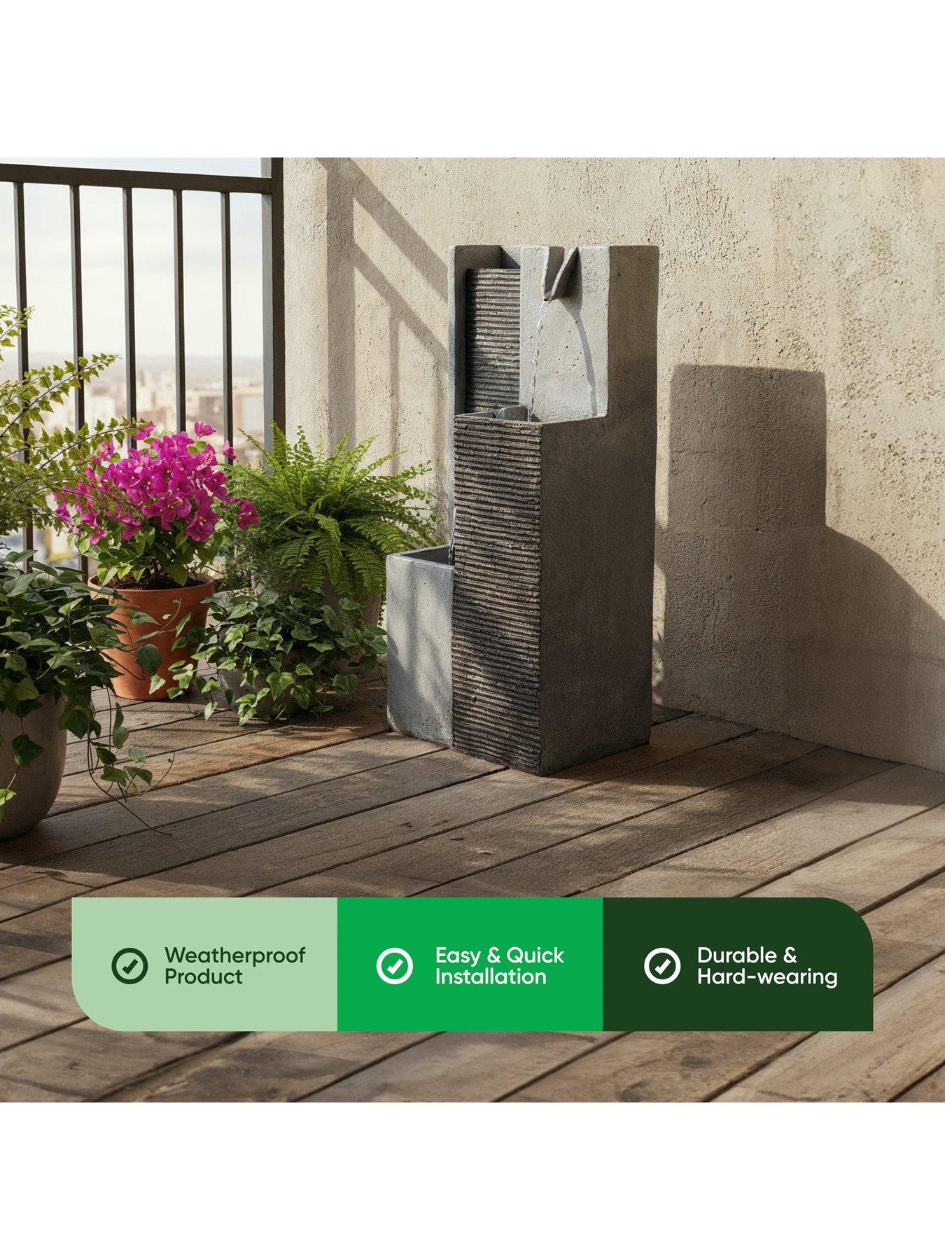 Image 4 of 7 of Streetwize Trickle Solar Powered Water Fountain