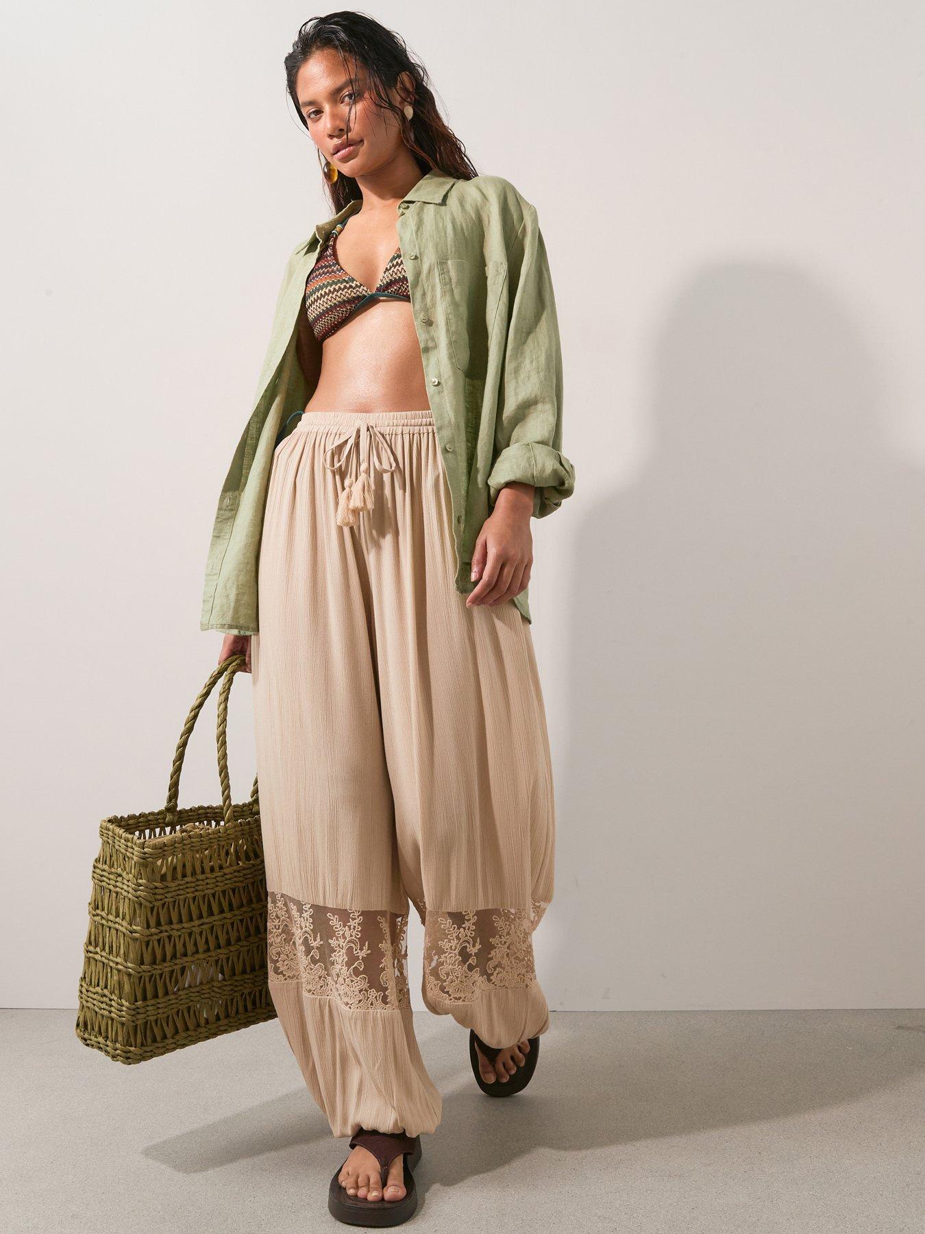 Image 3 of 6 of The Very Collection Balloon Hem Beach Trousers - Cream