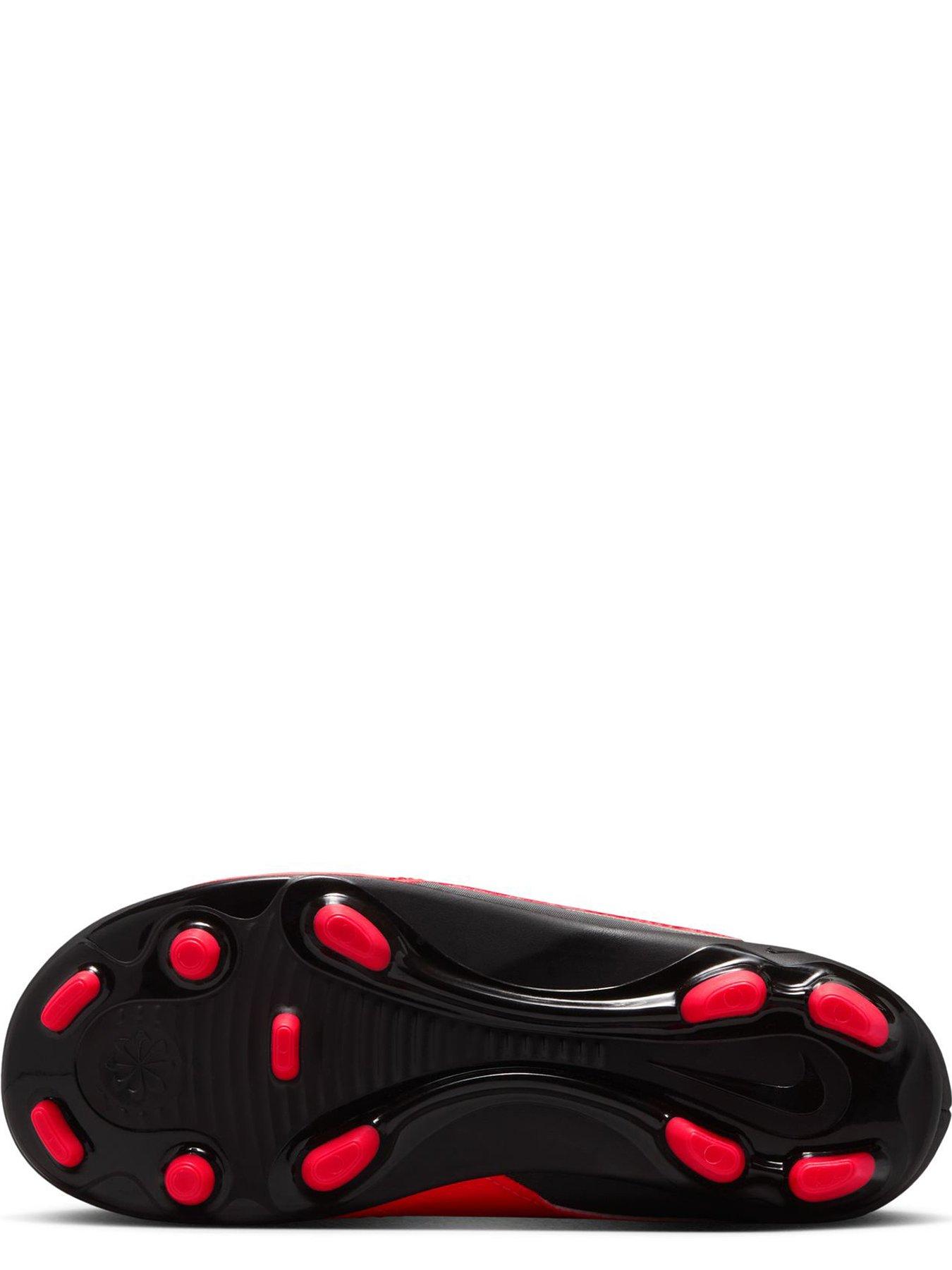 Image 5 of 7 of Nike Big Kids' Phantom 6 Low Club Multi Ground Football Boots - Black