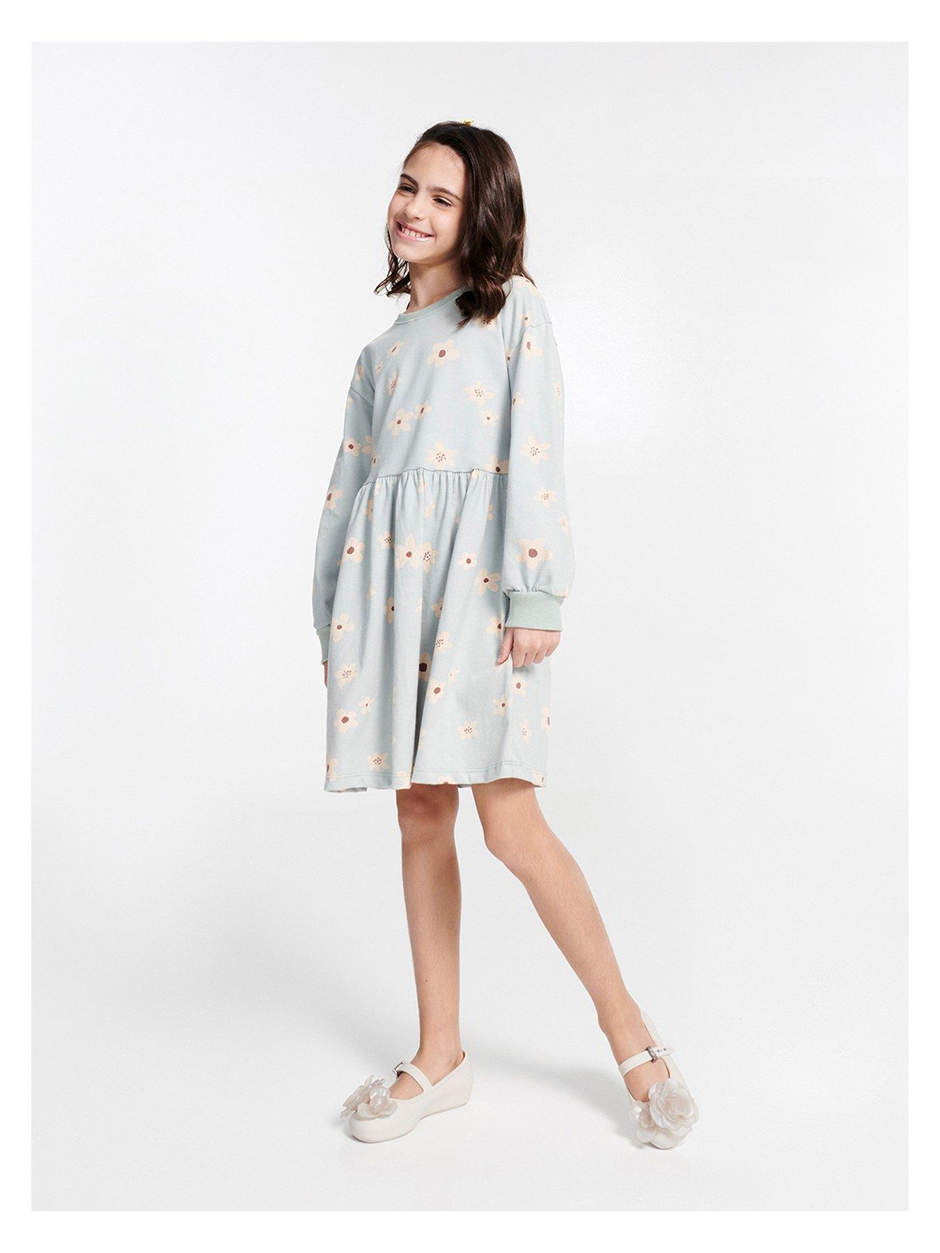  image of mini-melissa-soft-ballerina-petals-beige