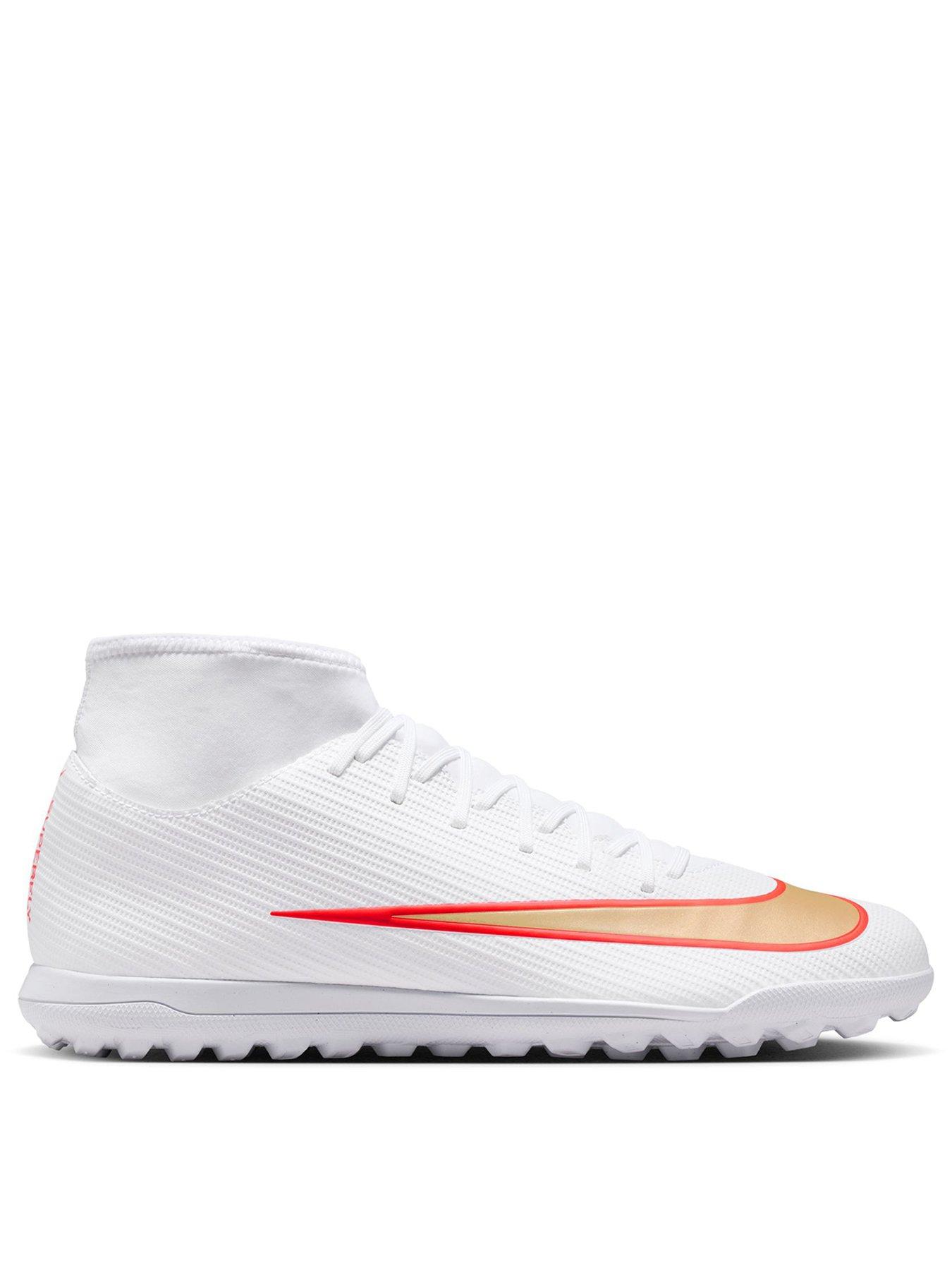 Nike Mens Superfly 11 Club Astro Turf Football Boots - White