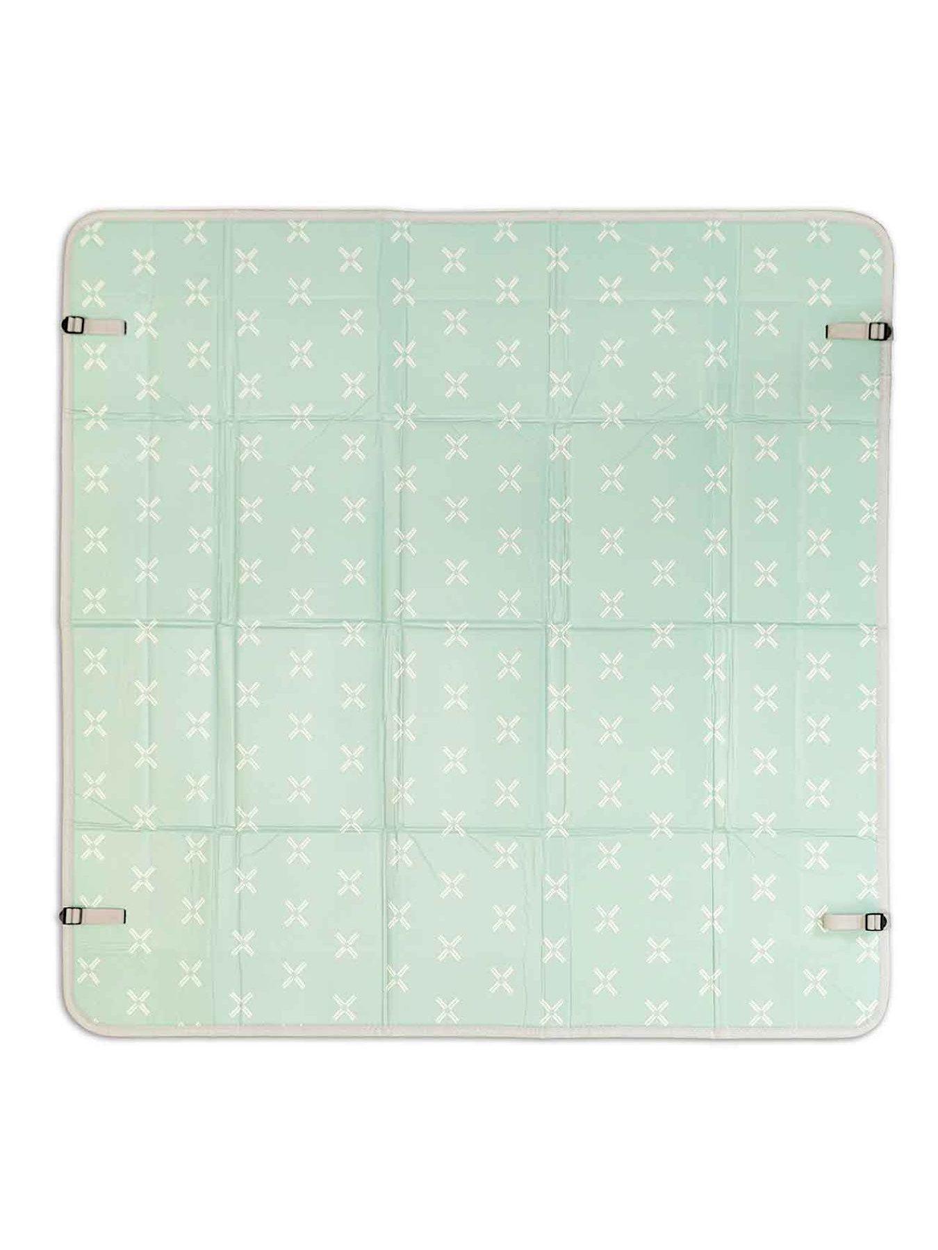 Image 3 of 5 of Infantino Foldable Foam Mat Rainbow Design