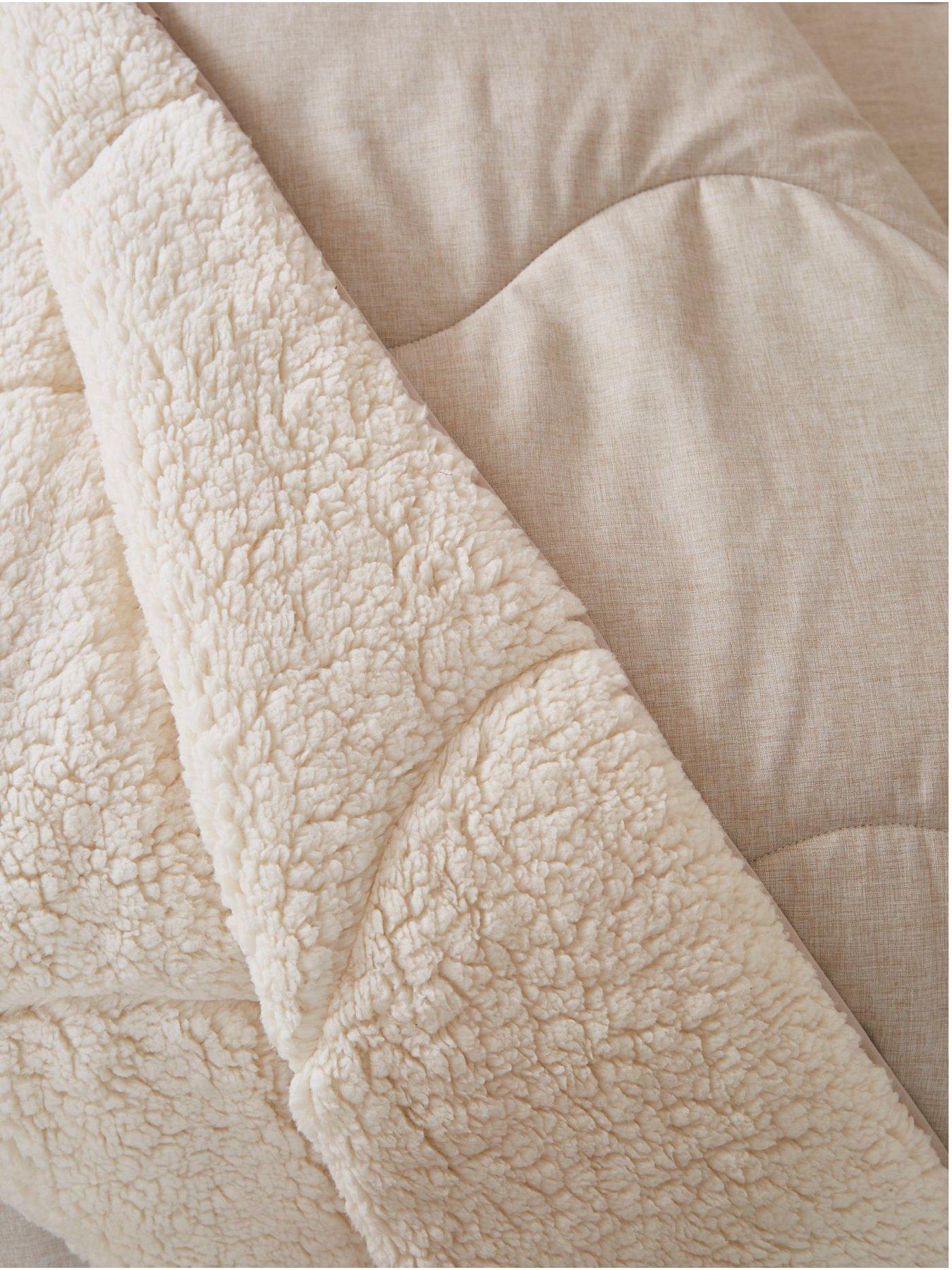 Image 3 of 6 of Night Lark Soft Weave Bound Cosy Throw Natural Oat