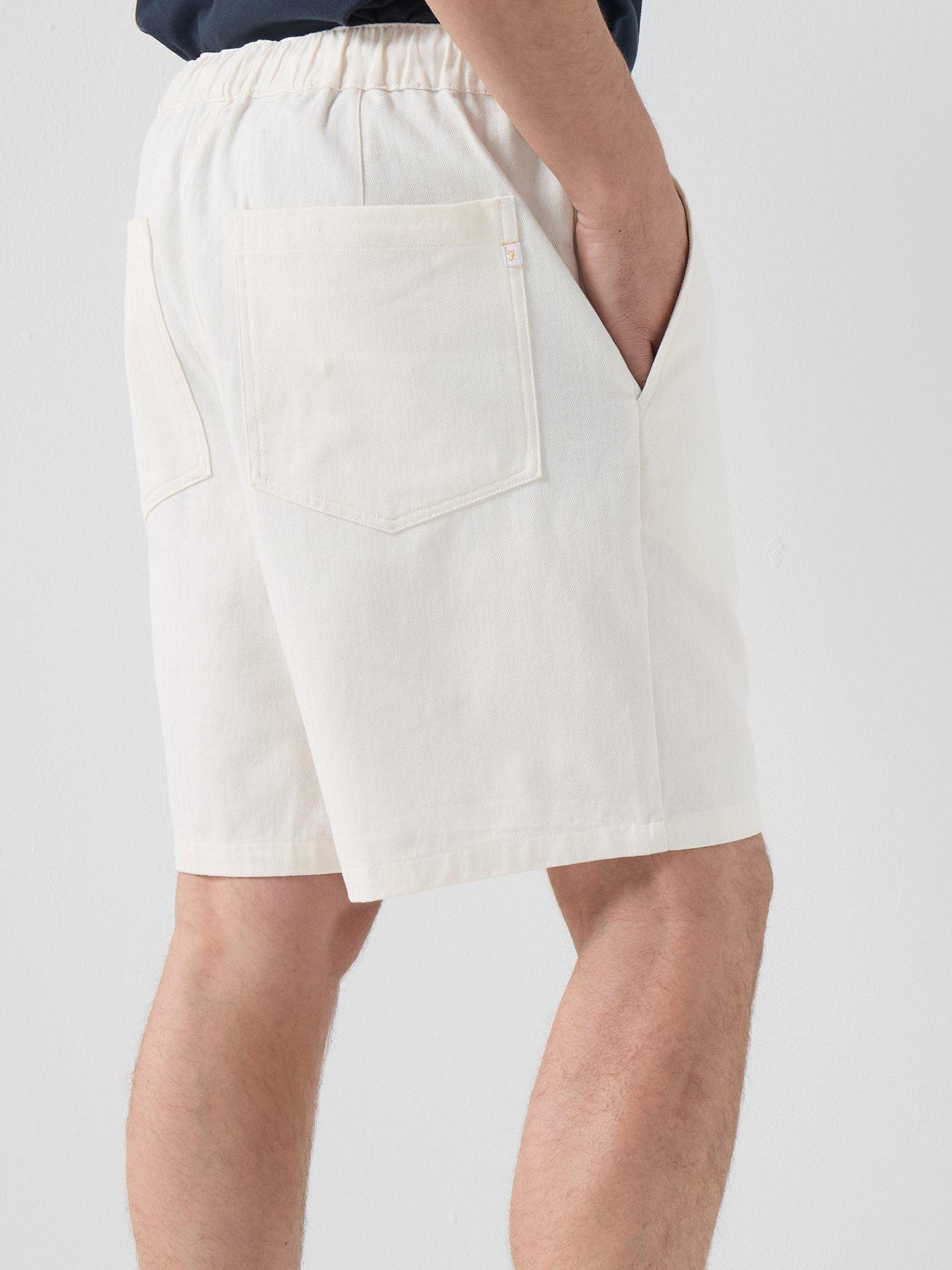 Image 5 of 5 of Farah F Tab Swinton Loose Fit Herringbone Drawstring Shorts - Cream