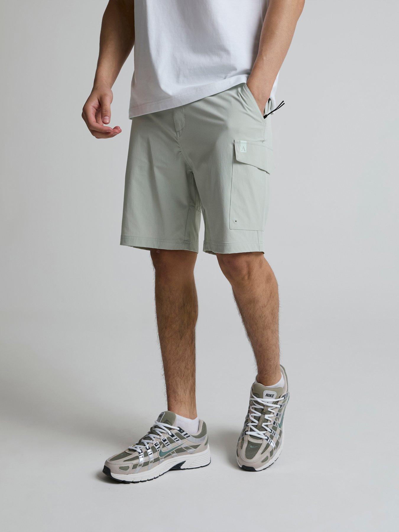 alessandro-zavetti-ultizzi-woven-tech-shorts-grey