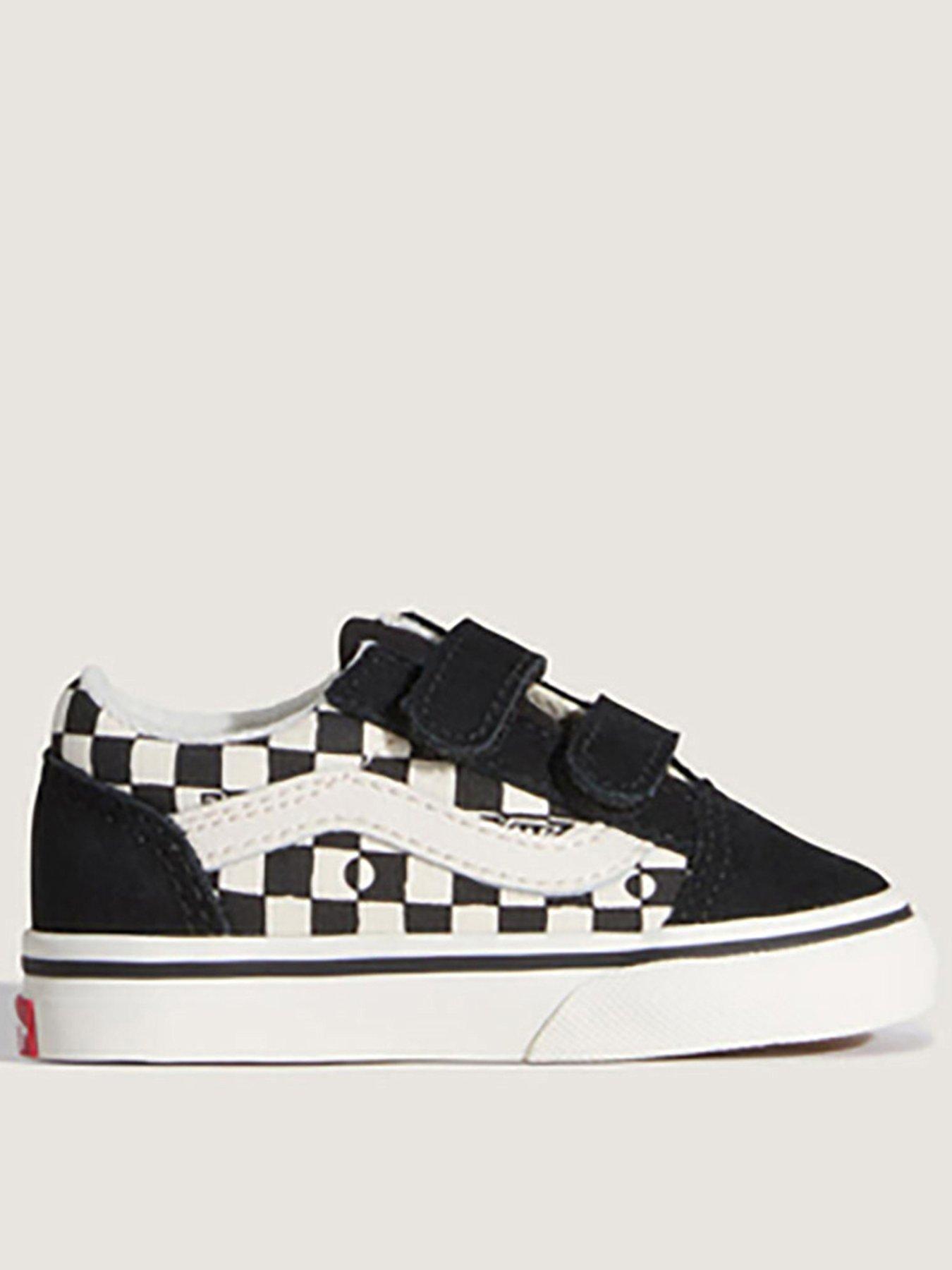 front image of vans-infant-old-skool-black