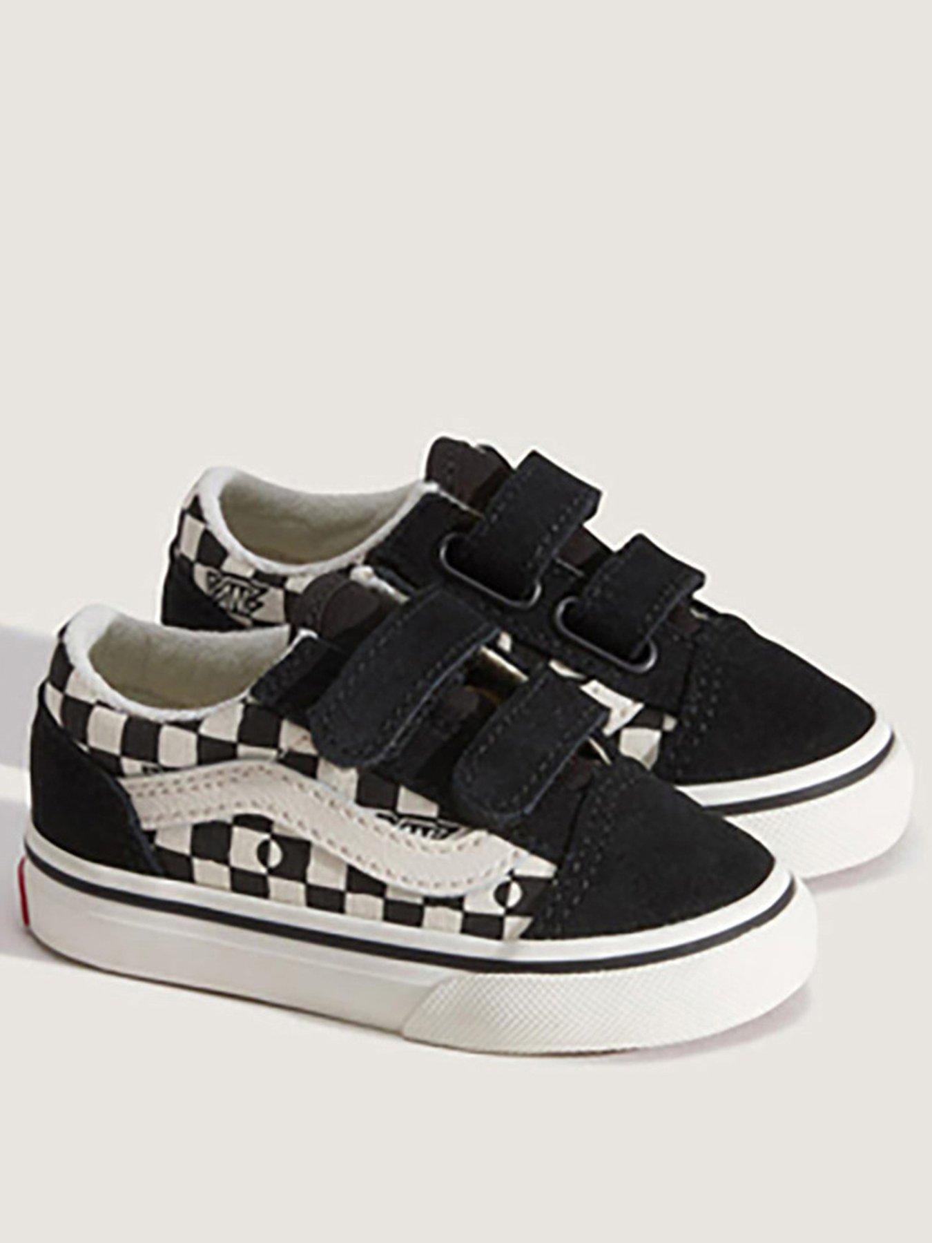 stillFront image of vans-infant-old-skool-black