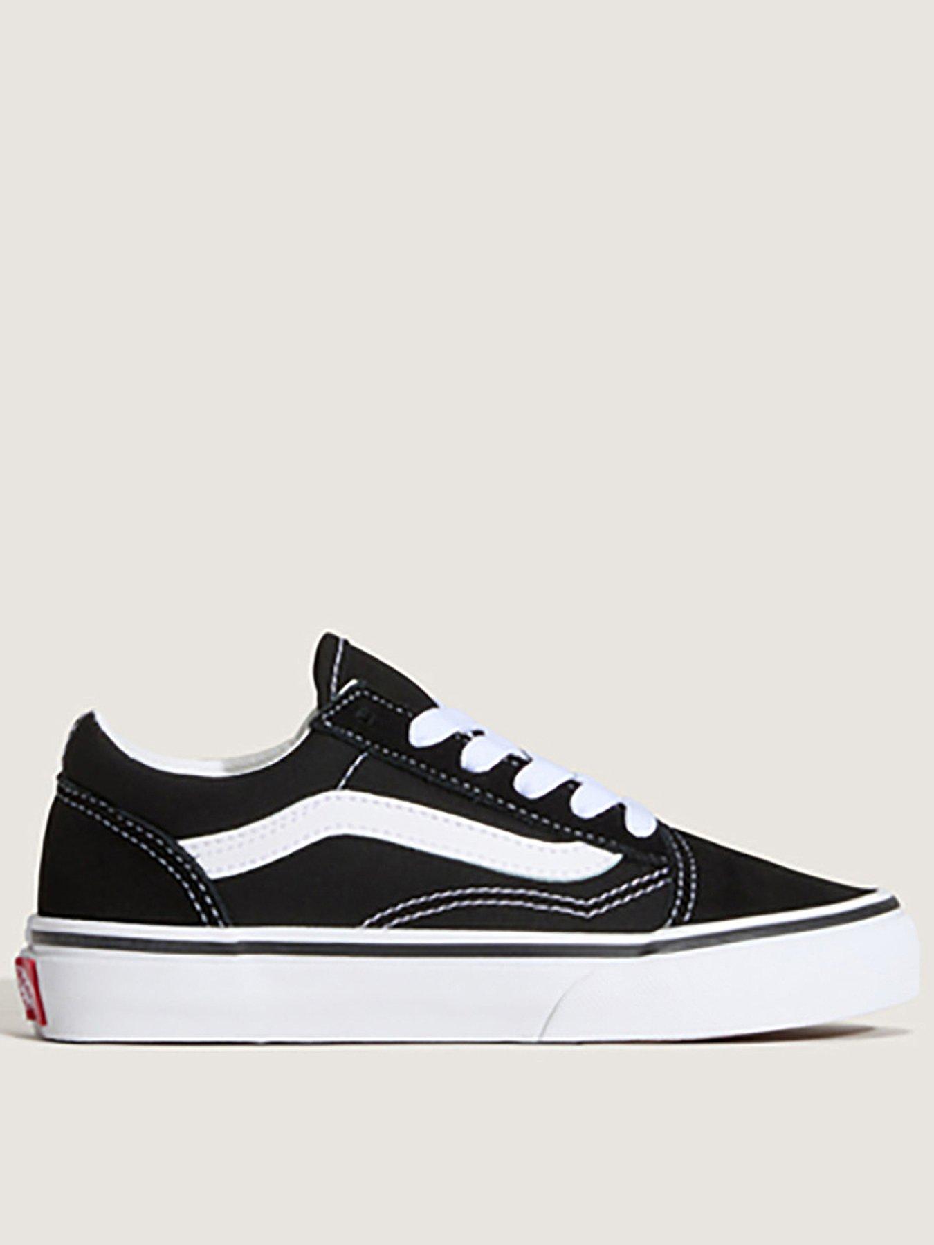 front image of vans-kids-old-skool-black